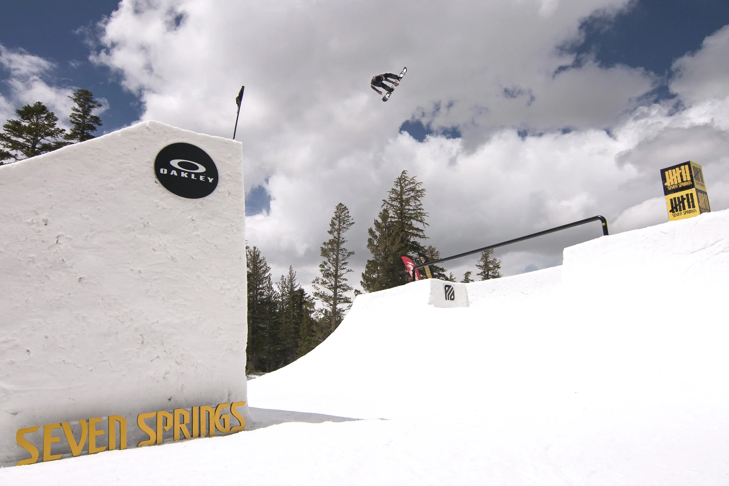 SP20_ALEX_RODWAY_JUMP_FS_1080_IM.jpg