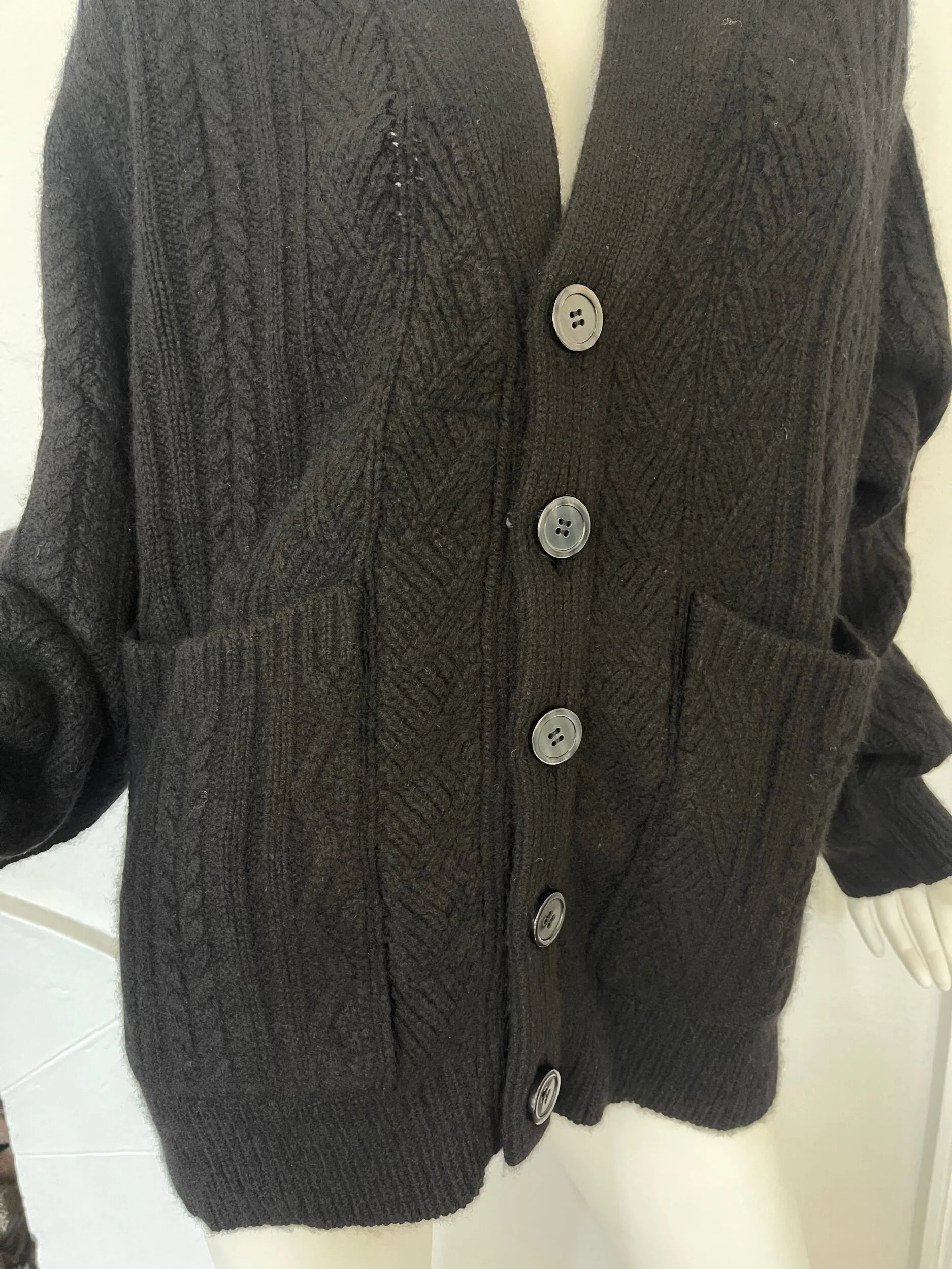 A81C66CF-FC0E-4185-8850-BBF0297A27B5