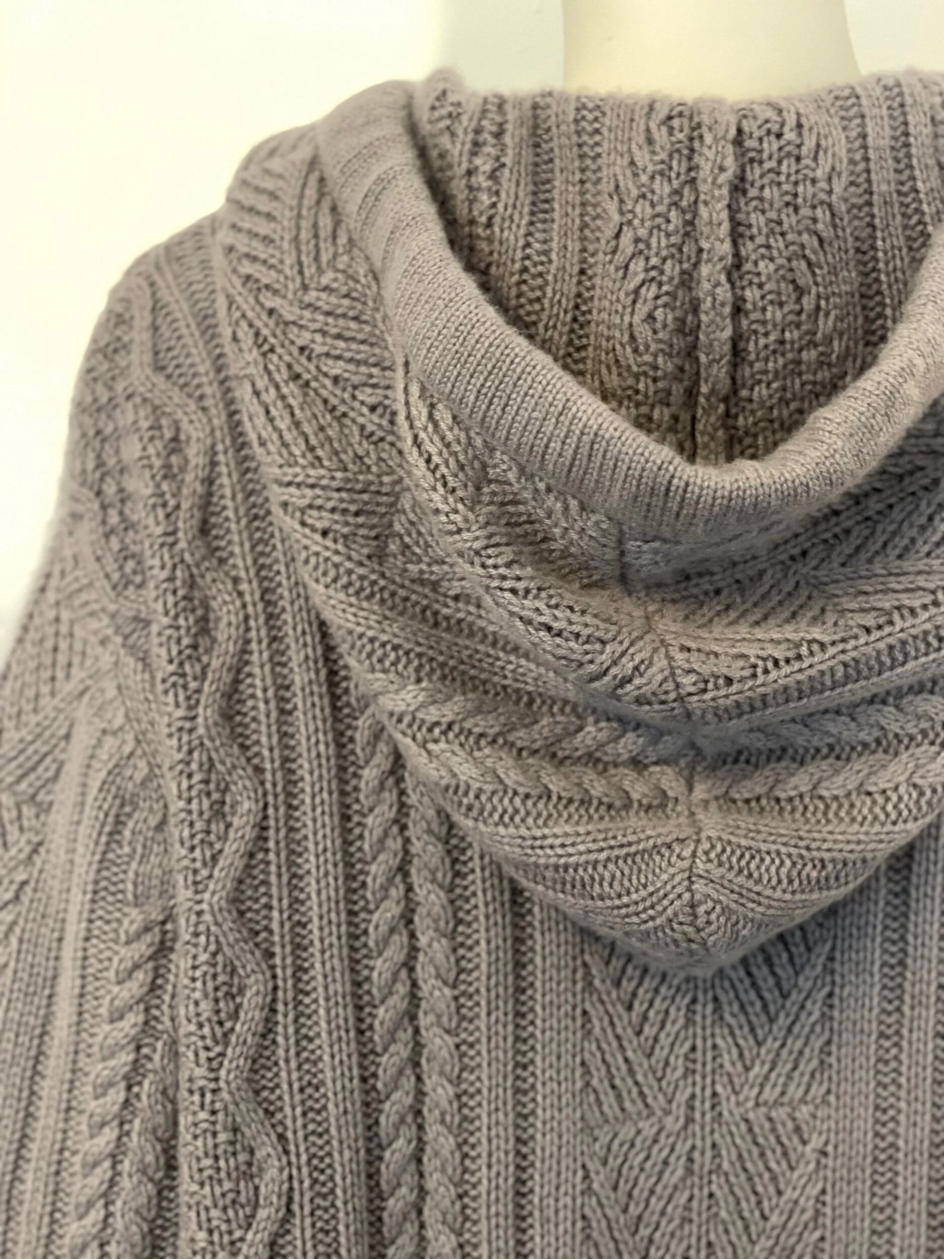 FB5E5BE7-F4A5-4DE3-842F-F9EA46B8018C