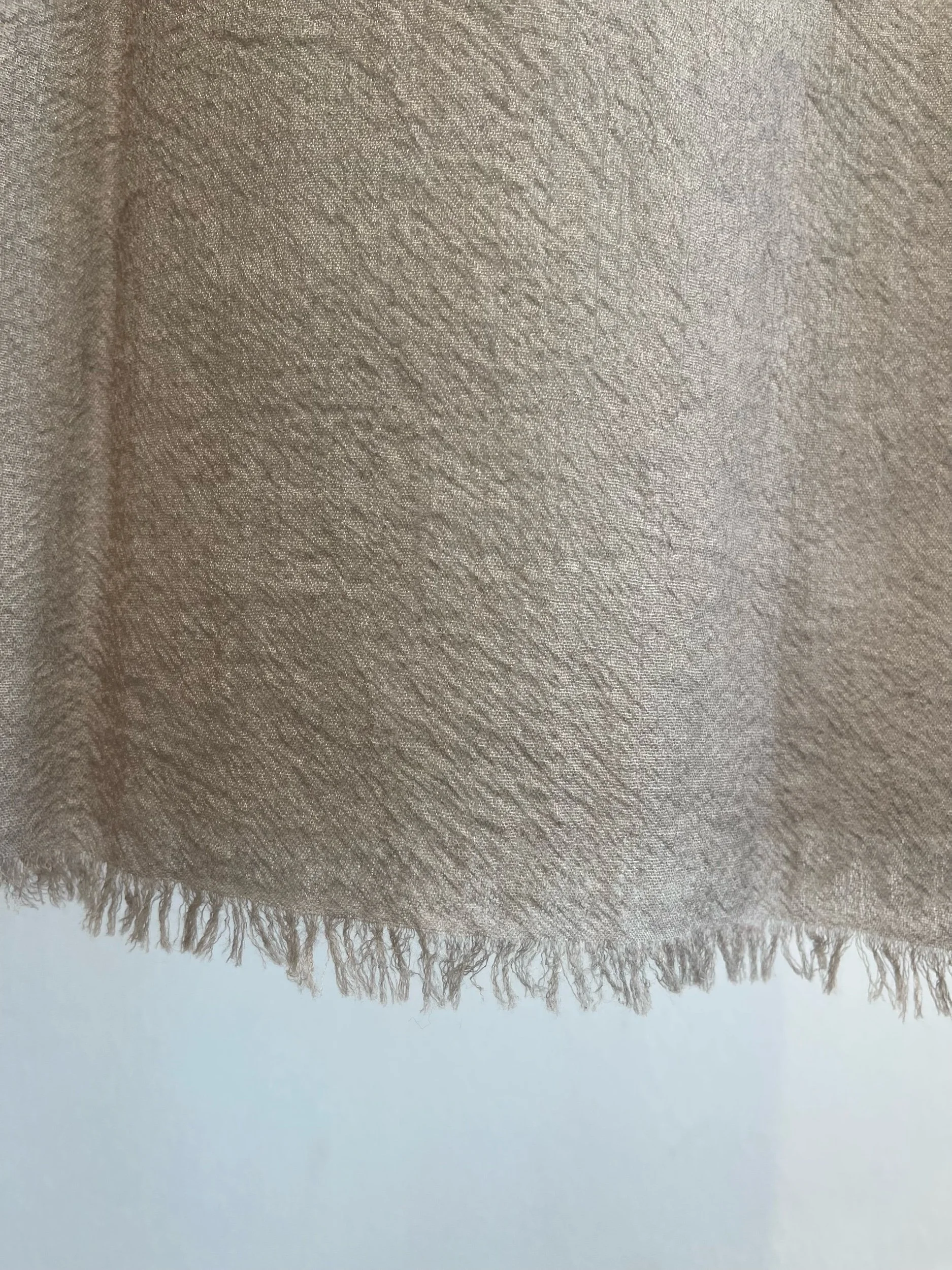 Grey cashmere fine lightweight scarf