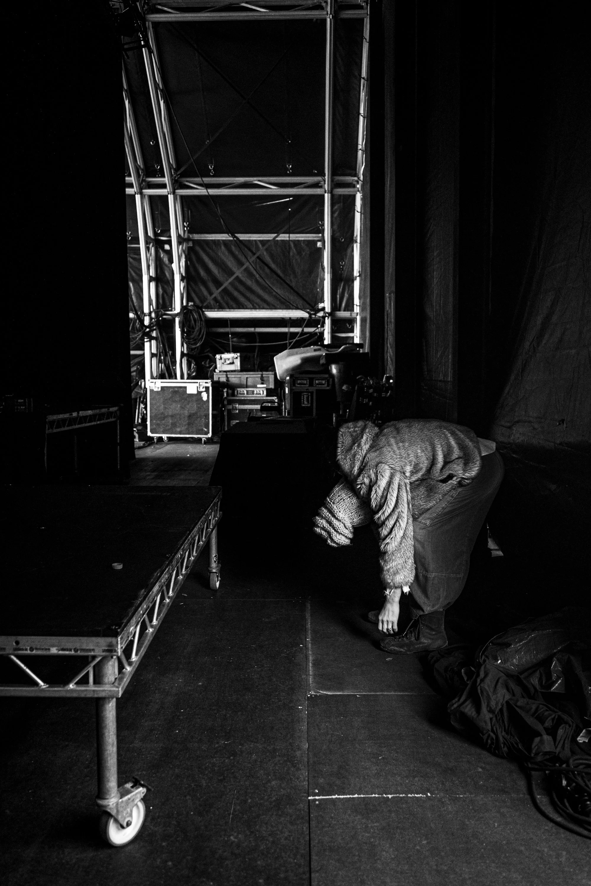 Tim Booth of James on tour photographer back stage