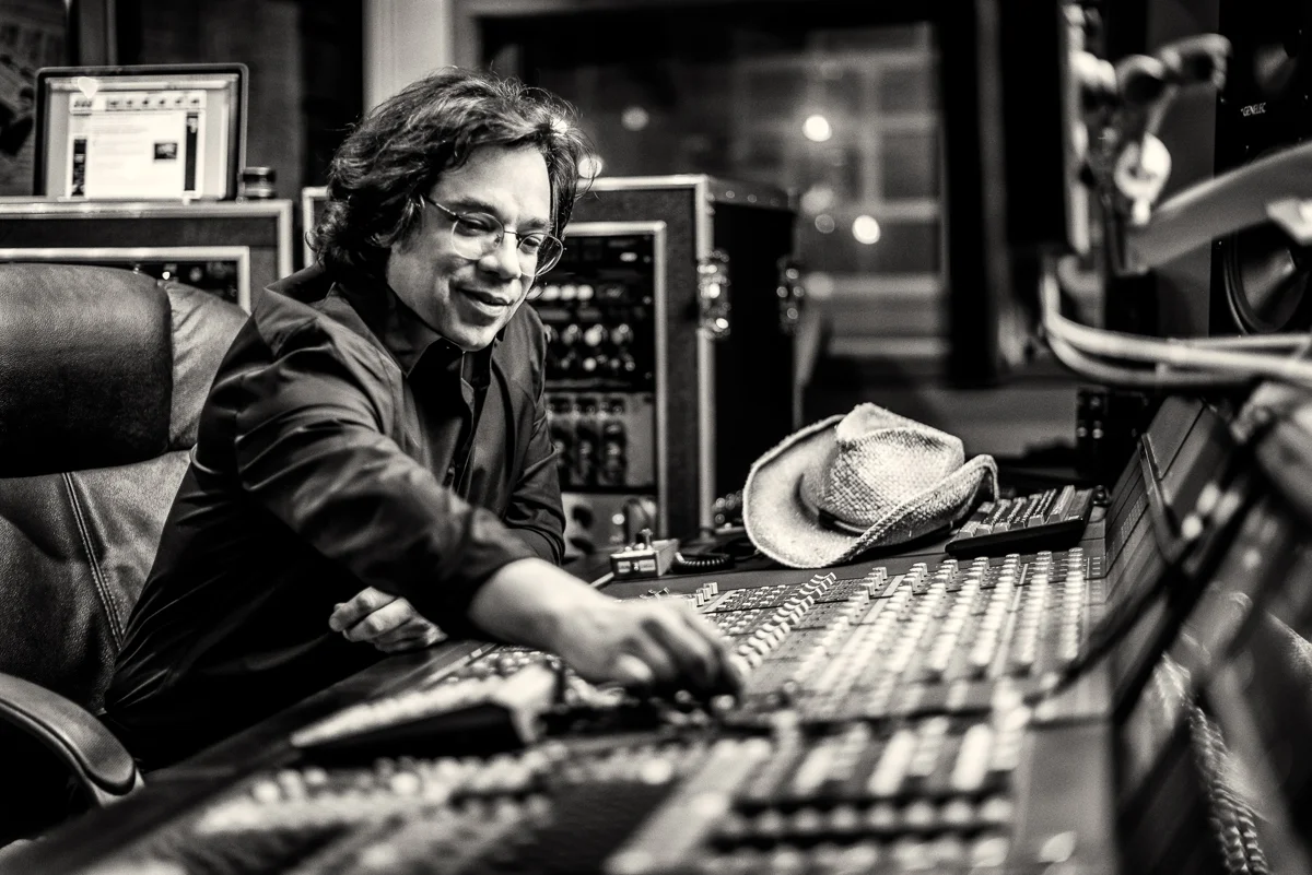 Carlos Alvarez