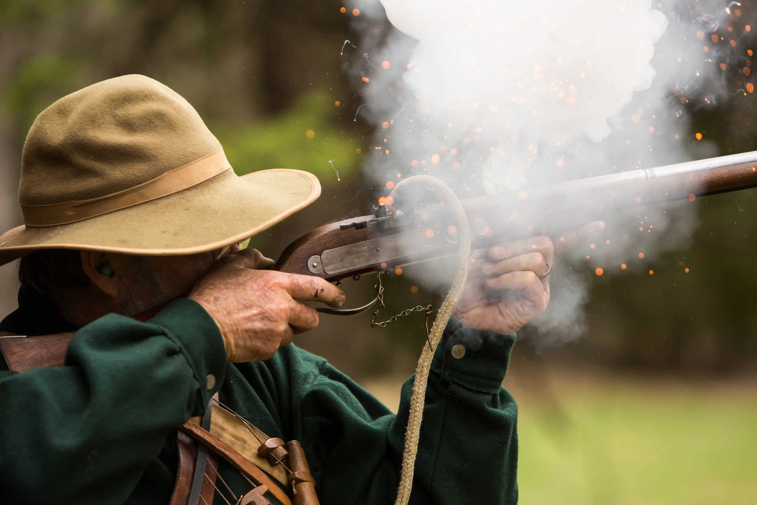 MUZZLE LOADERS FOR POPULAR MECHANICS