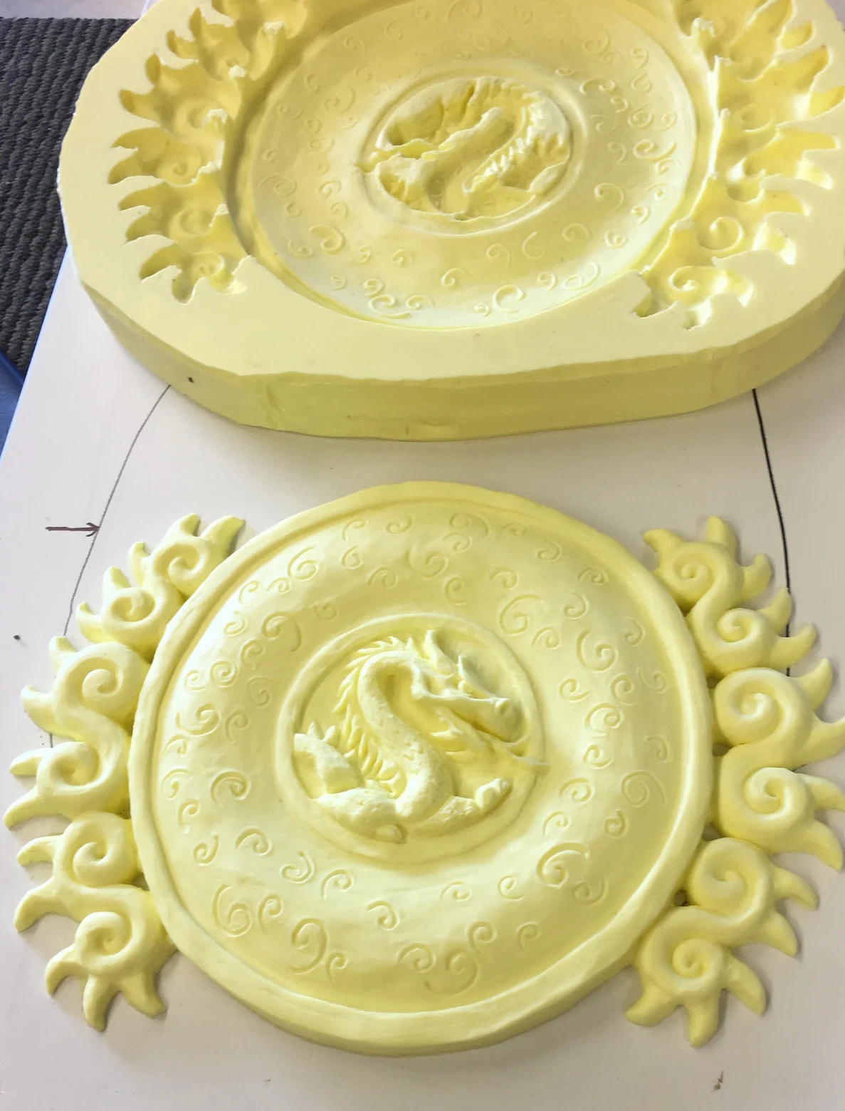  Inner and outer molds for glass casting 