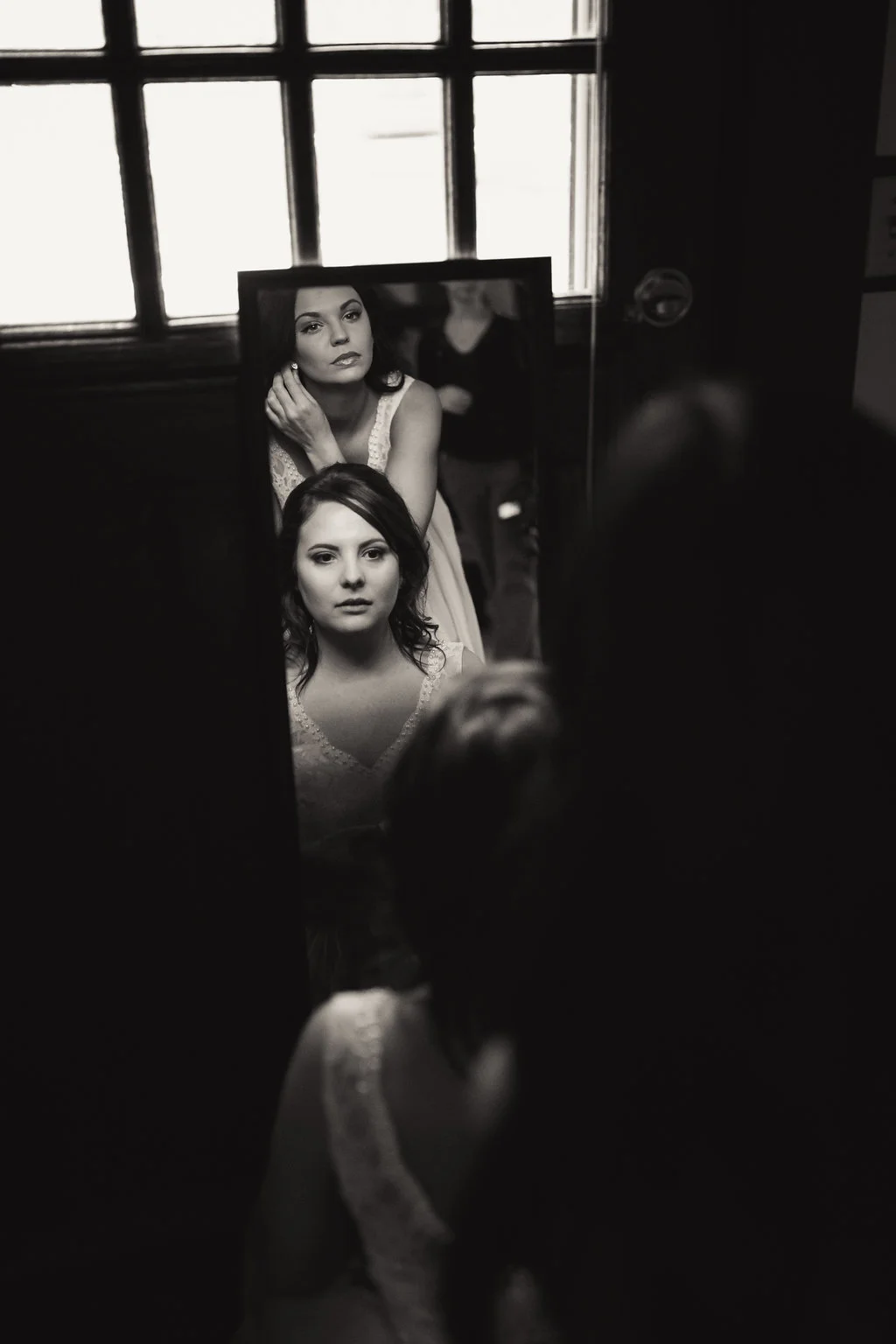 LAUREN_DAVID_GETTING_READY-76.jpg