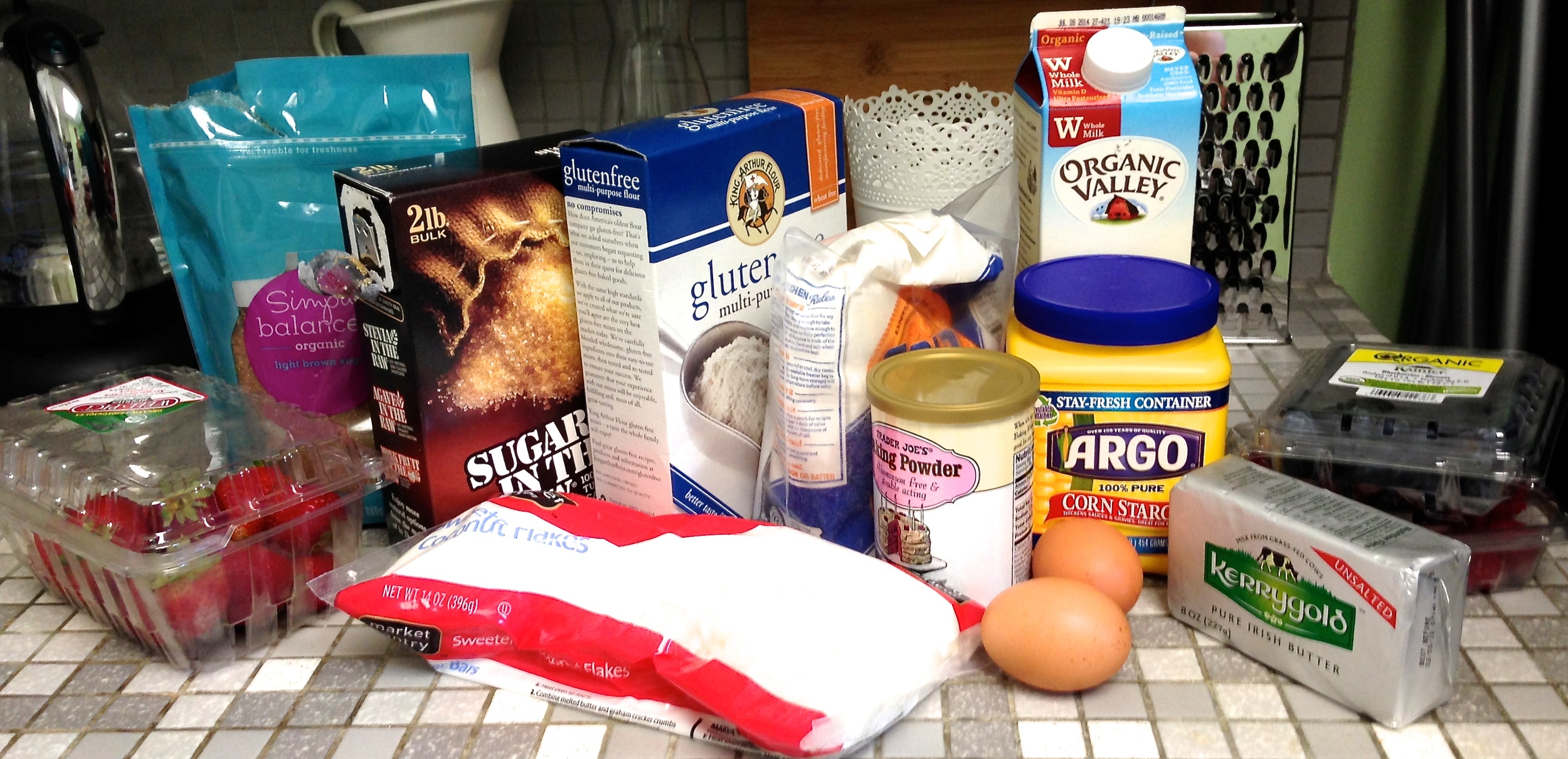 I actually didn't use the Gold All-Purpose flour that's hiding in the middle of this picture.