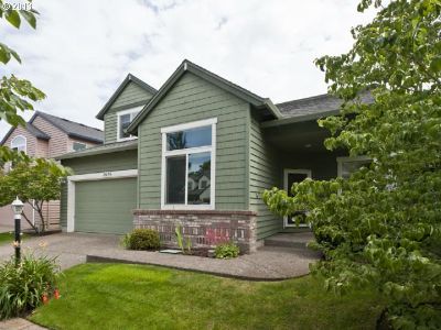 $ 367,000 | 2676 NE CHARLOIS DR