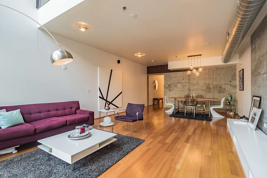 $737,000 | 1400 NW IRVING ST #722