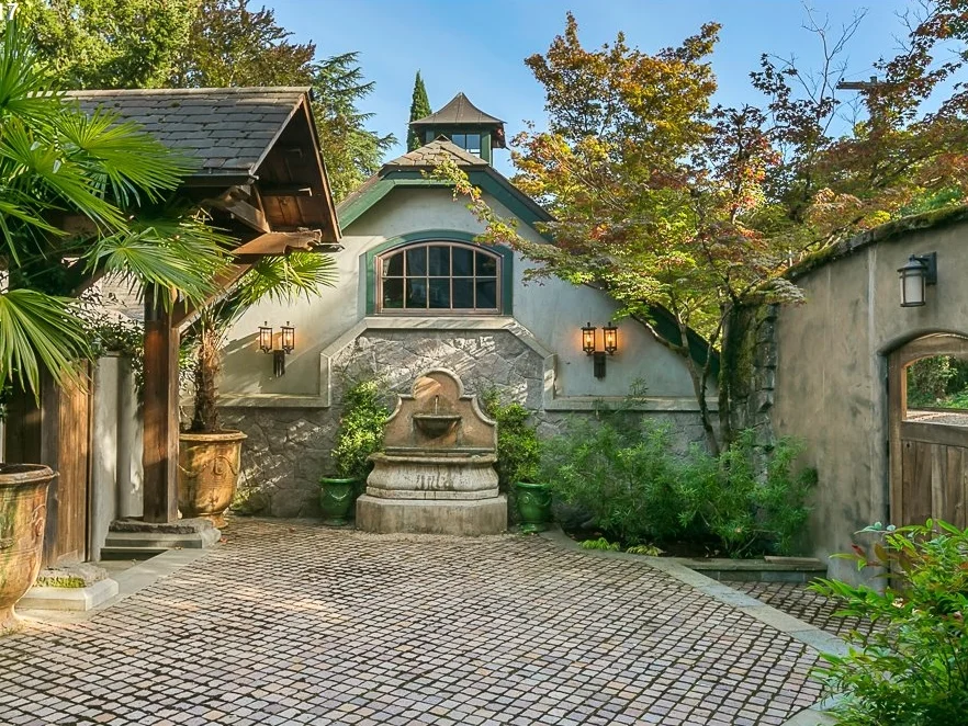 $2,200,000 | 11350 SW RIVERWOOD RD