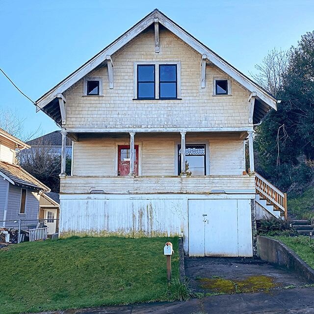 Craftsman fixer opportunity in Astoria, OR with views of the Columbia River! Now listed at $199,000. Original windows restored and reinstalled. Architect&rsquo;s plans available for the new owner.