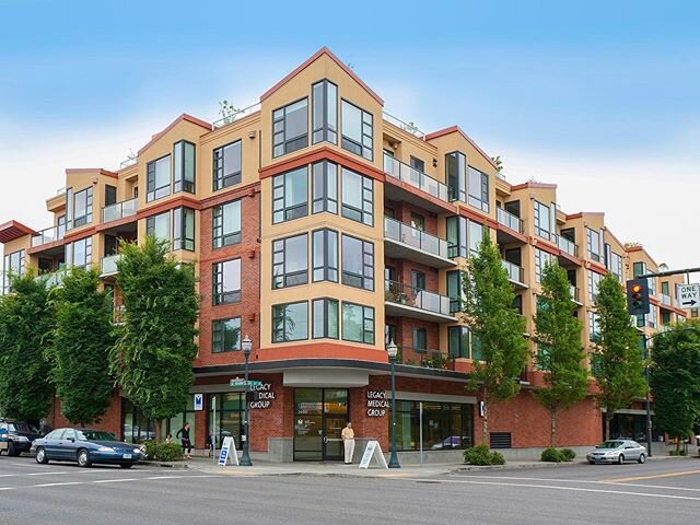 Unit #418 at the 1620 Broadway Condominiums is SOLD!