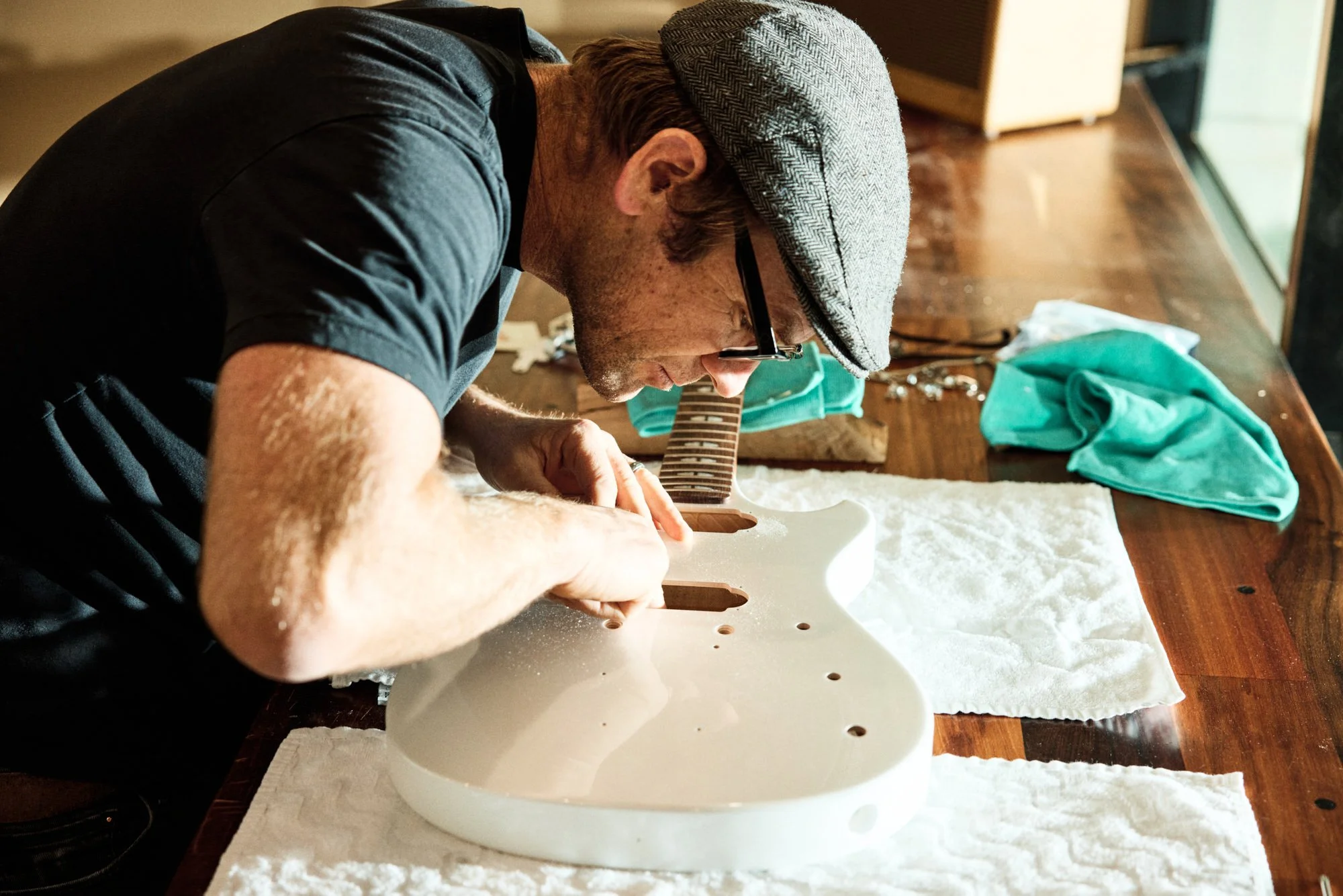 thebuild-06052023_POWERSELECTRIC_MAKINGOFGUITAR_ 94.jpg
