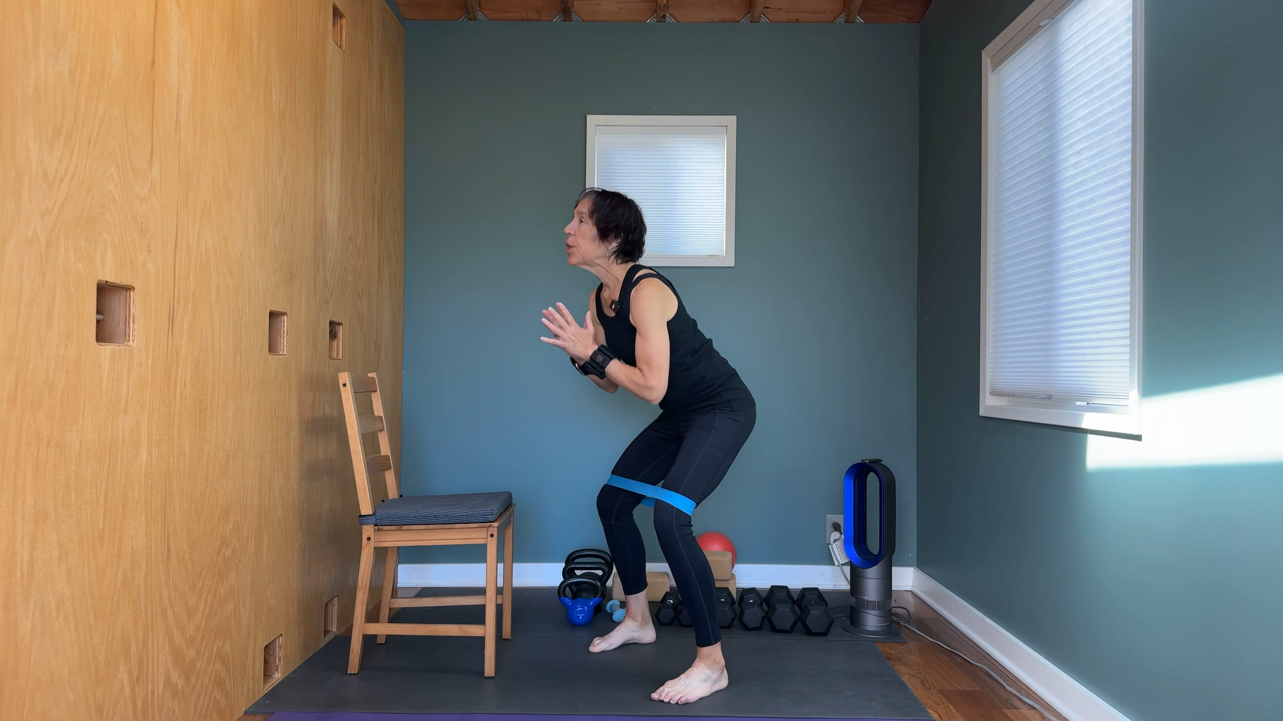 Squats With Osteoporosis: Where To Start
