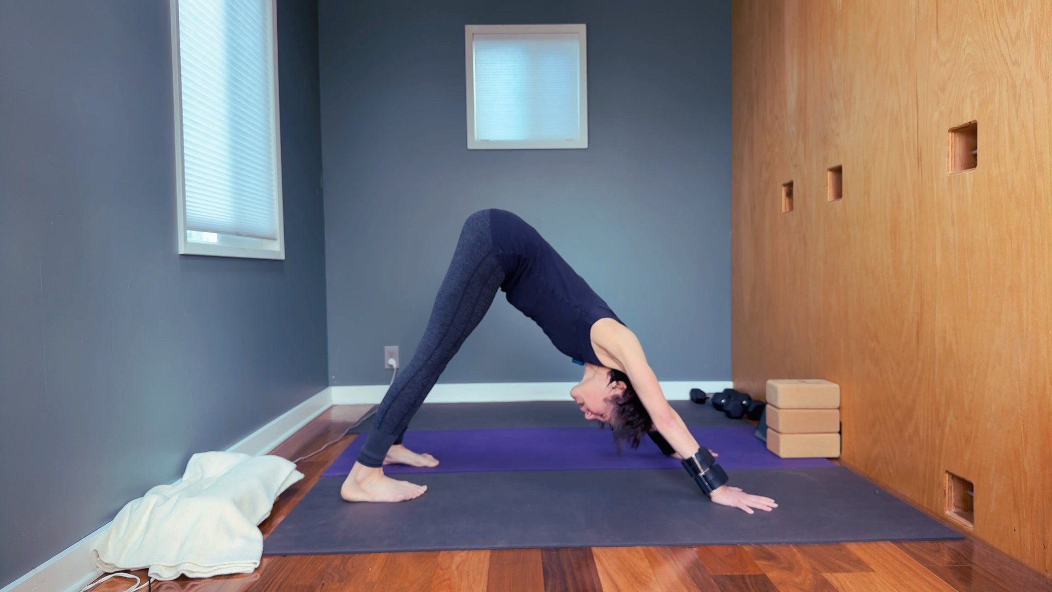 Four Ways To Do Downward Dog — WINI LINGUVIC