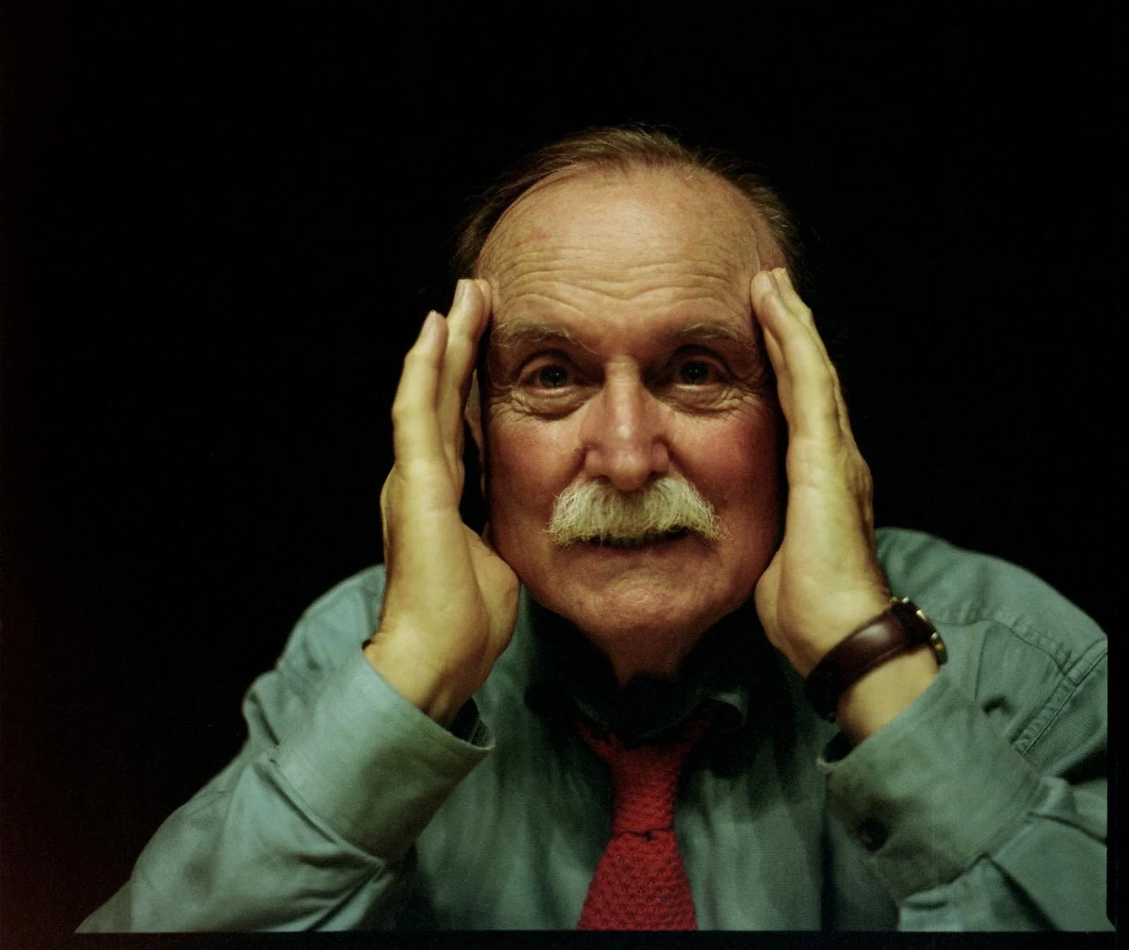 alvin_lucier.jpeg