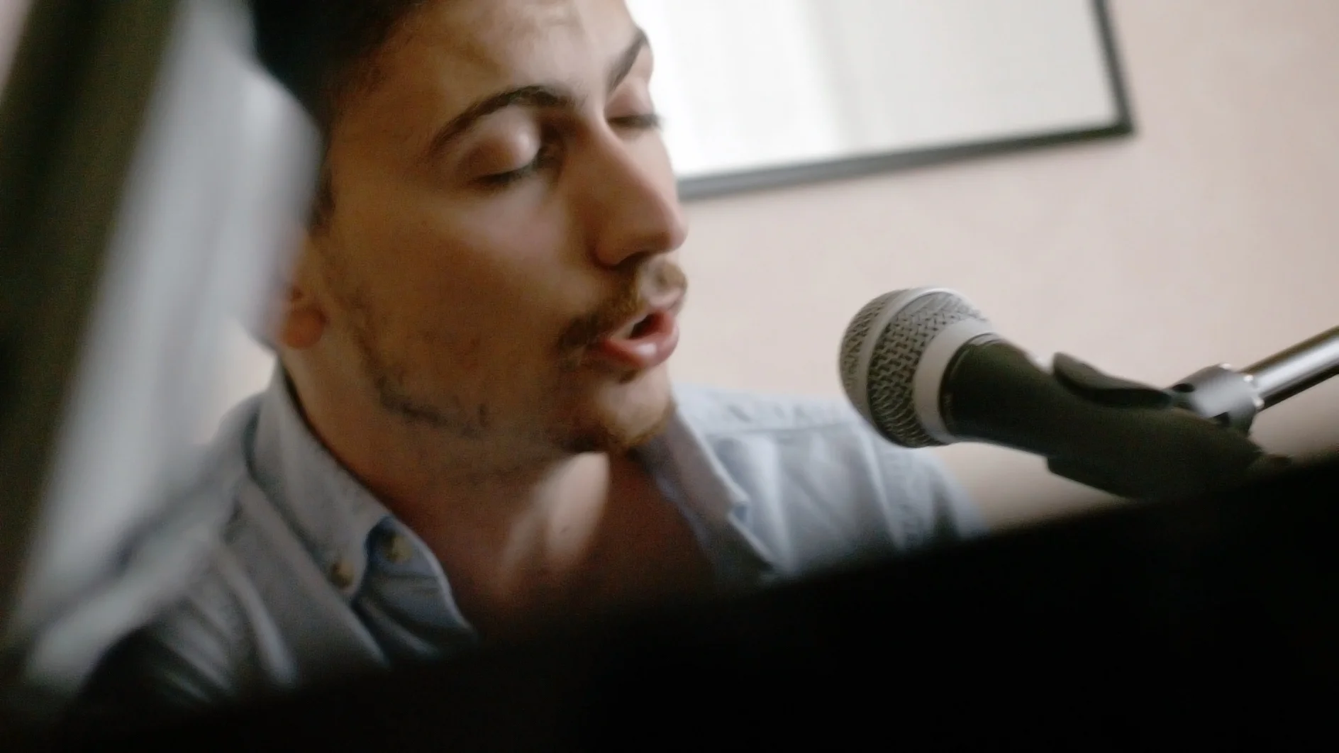 Oliver Morgan - I Just Missed The Rain 