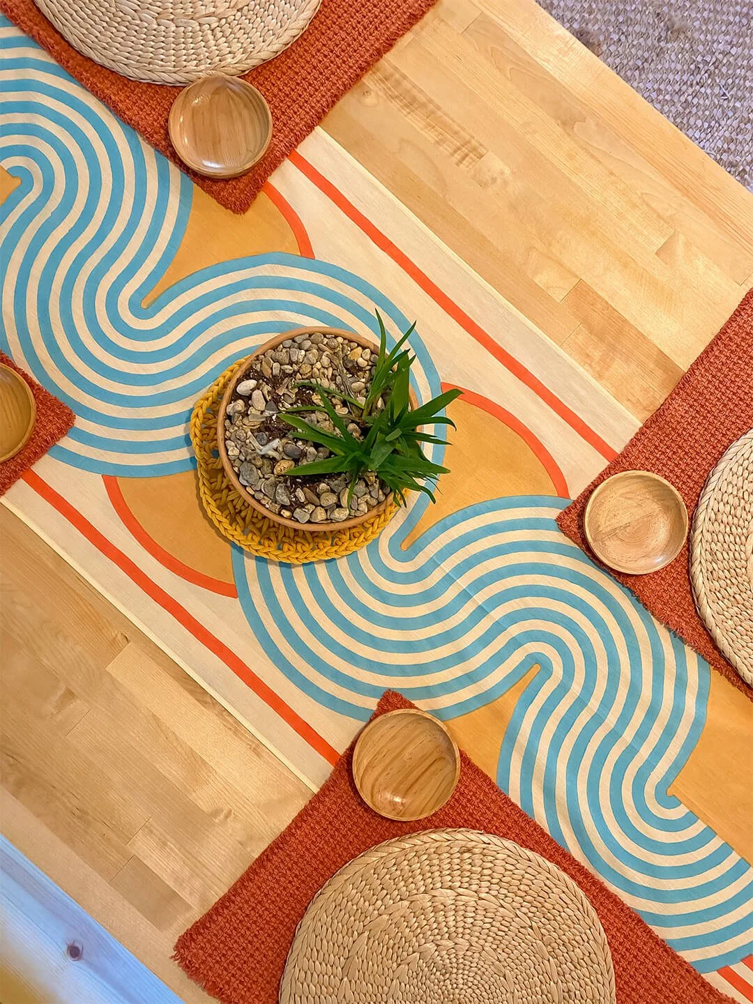 Tawa-Threads-Co-Bend-Table-Runner.jpeg