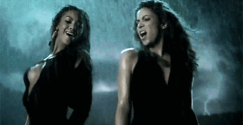 beyonce-shakira-divas.gif