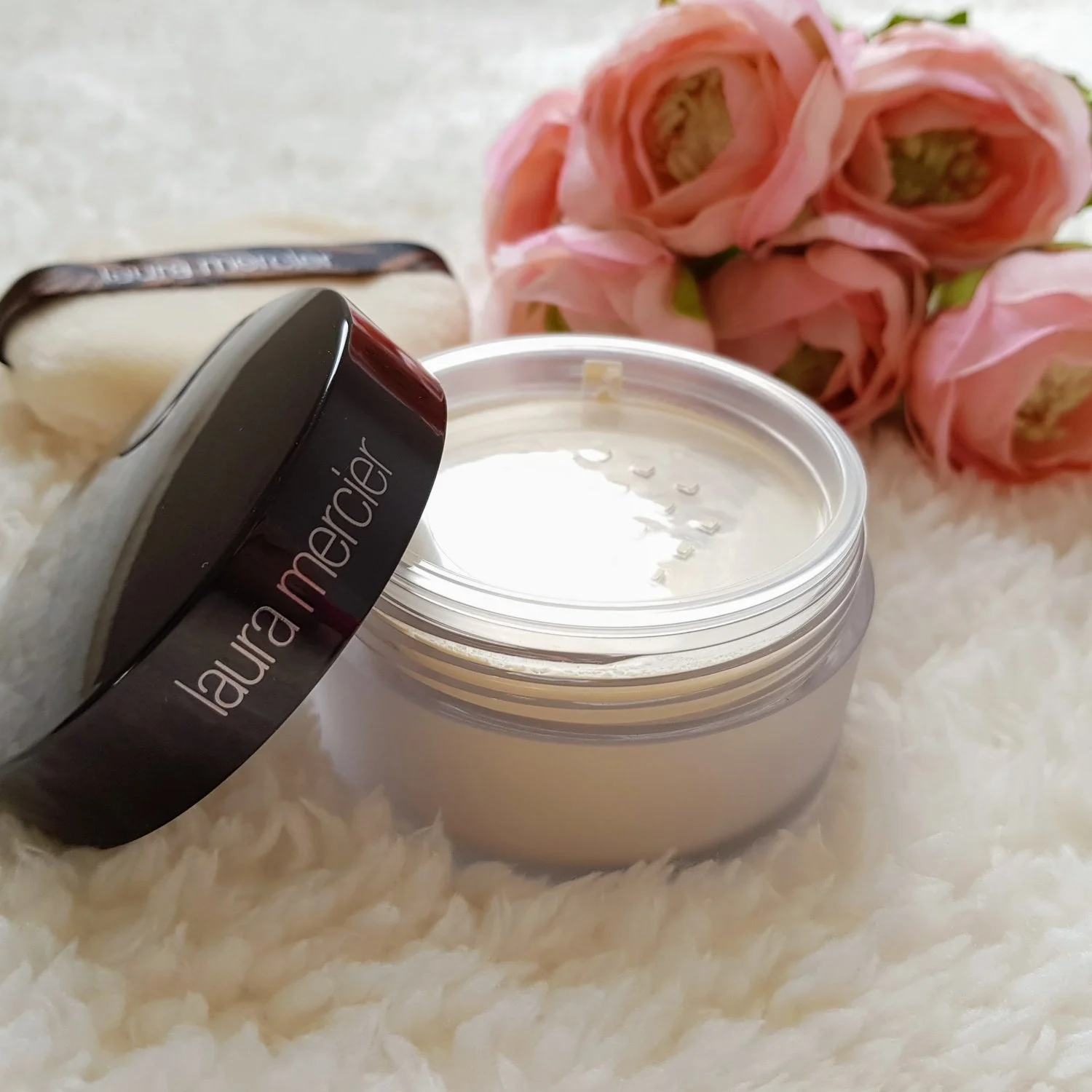 lauramercier.jpg