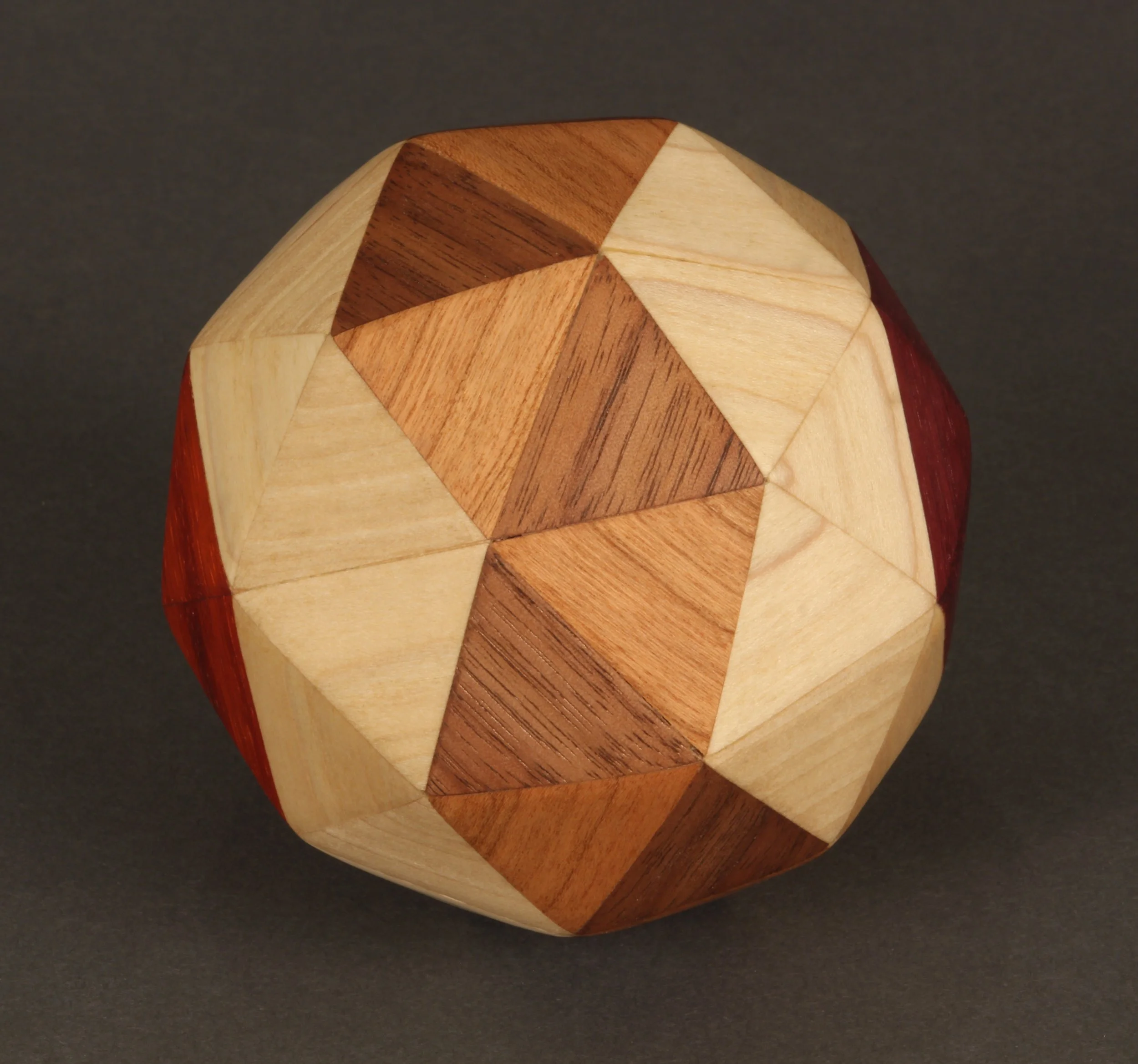 Dodecahedron Frequency 1 (60 sided) - 3"
