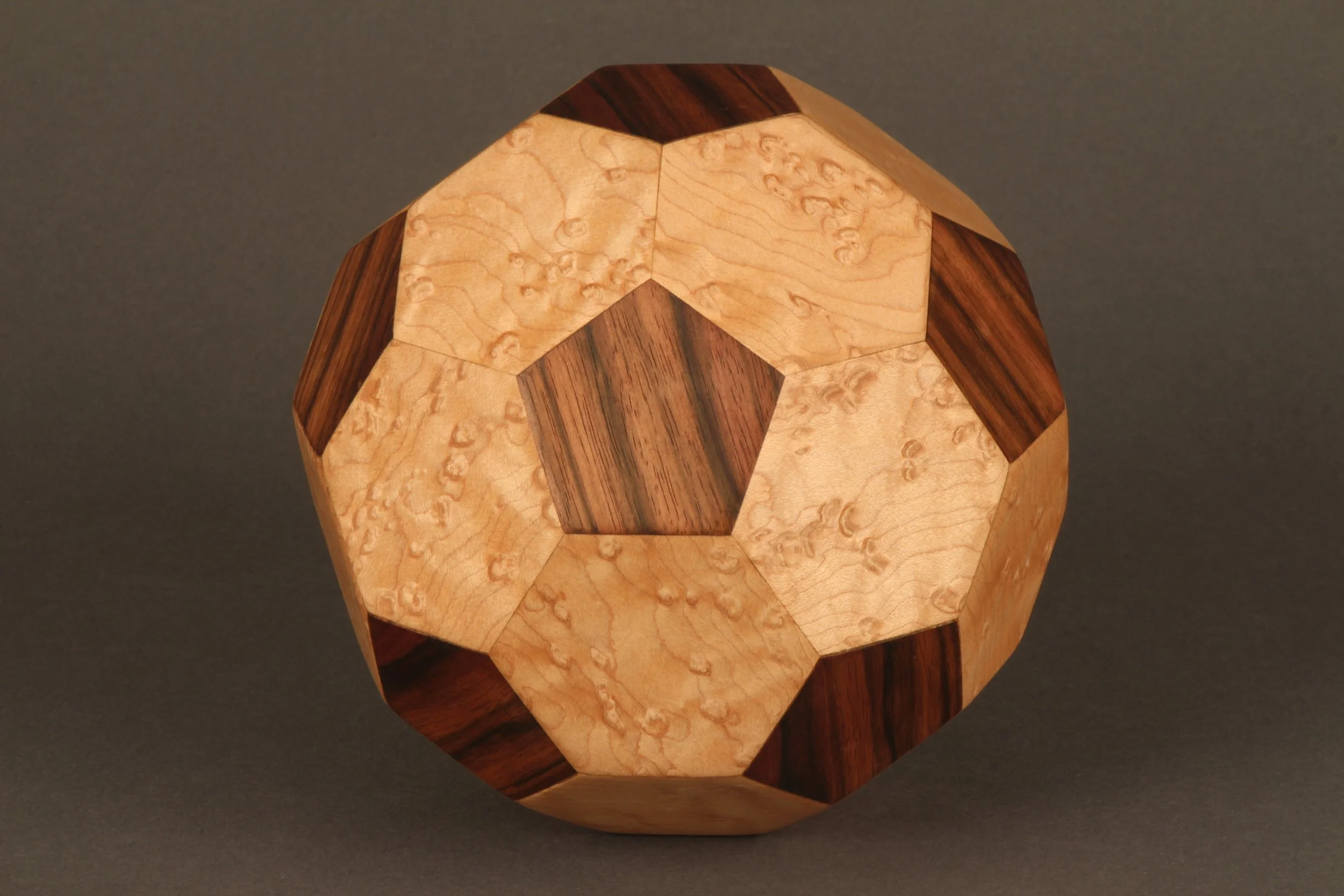 Truncated Icosahedron - AKA Soccer Ball - (32 sided) - 5.5"