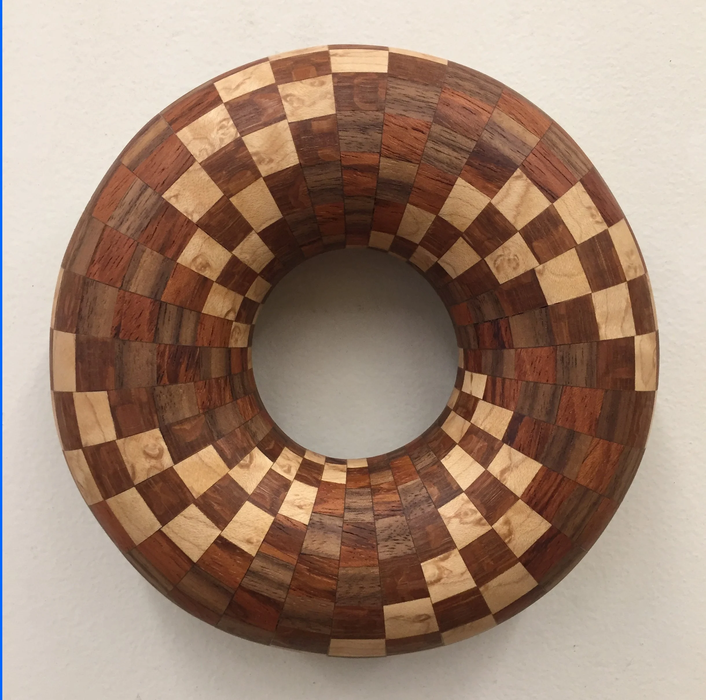 Torus (512 pieces) - 7" x 2.25"