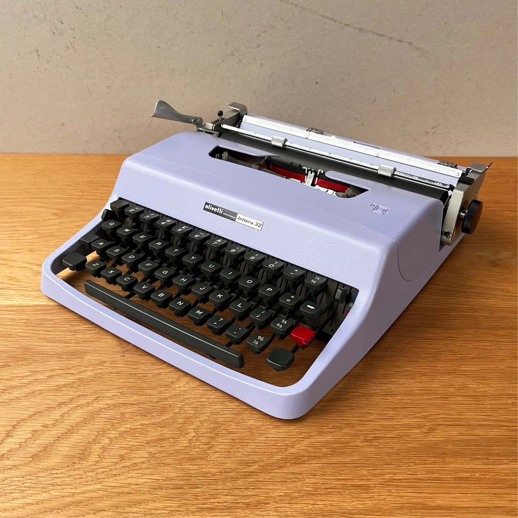 LetteraPurple_5.jpg