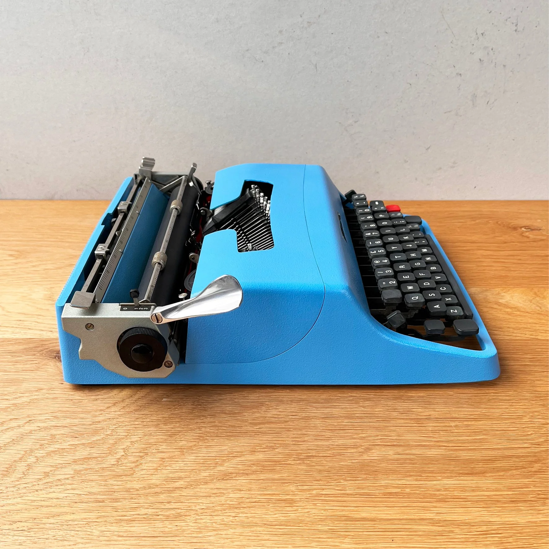 Olivetti_3.jpg