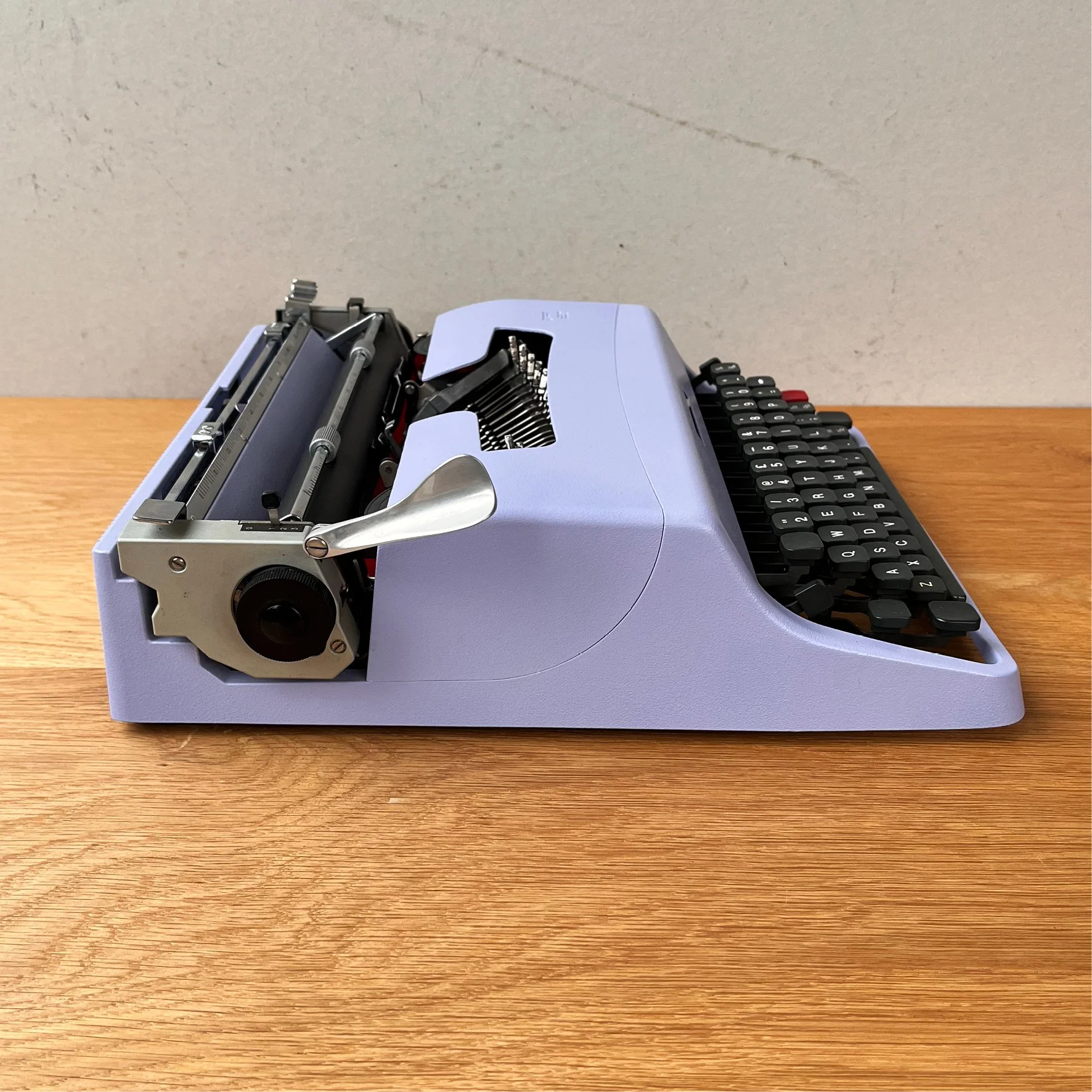 LetteraPurple_4.jpg