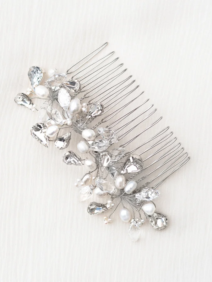 Danielle-Comb__01819.1522478823.900.900.jpg