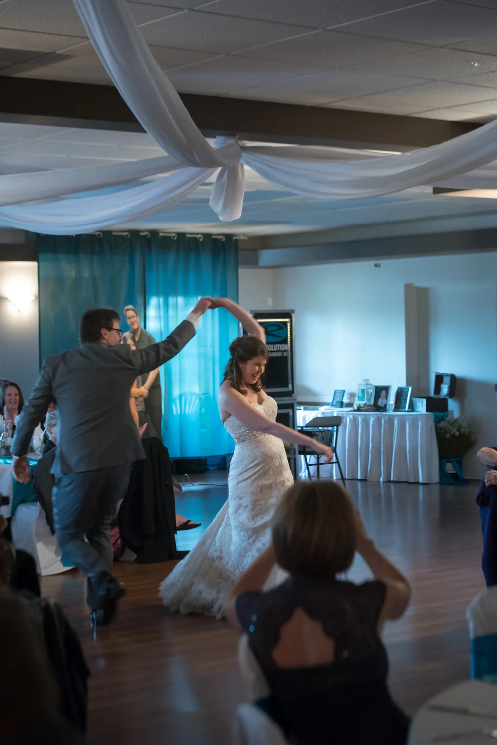 Kendra_Paul_Wedding_Gallery_081.jpg