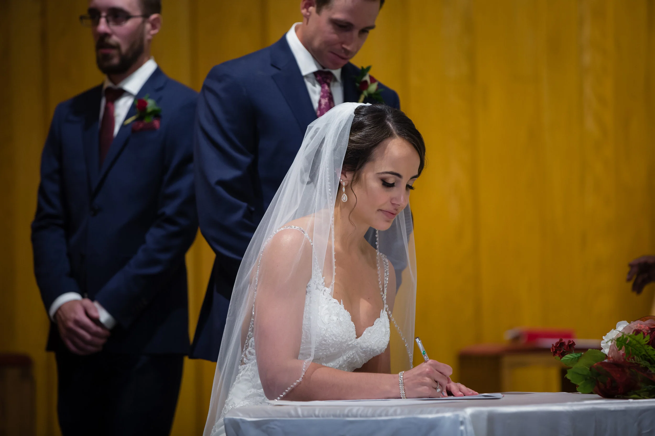 Laura_Danny_Wedding_Sneak_Peek_040.jpg