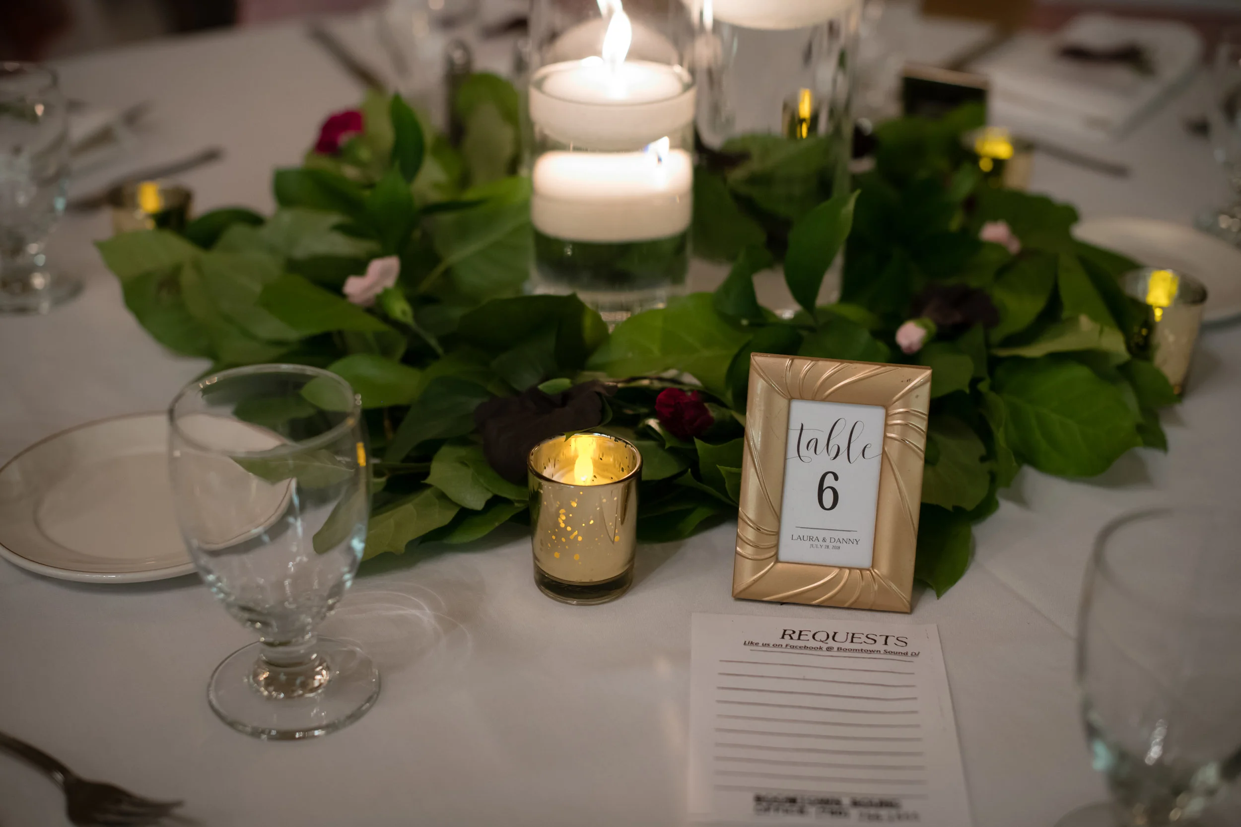 Laura_Danny_Wedding_Sneak_Peek_076.jpg