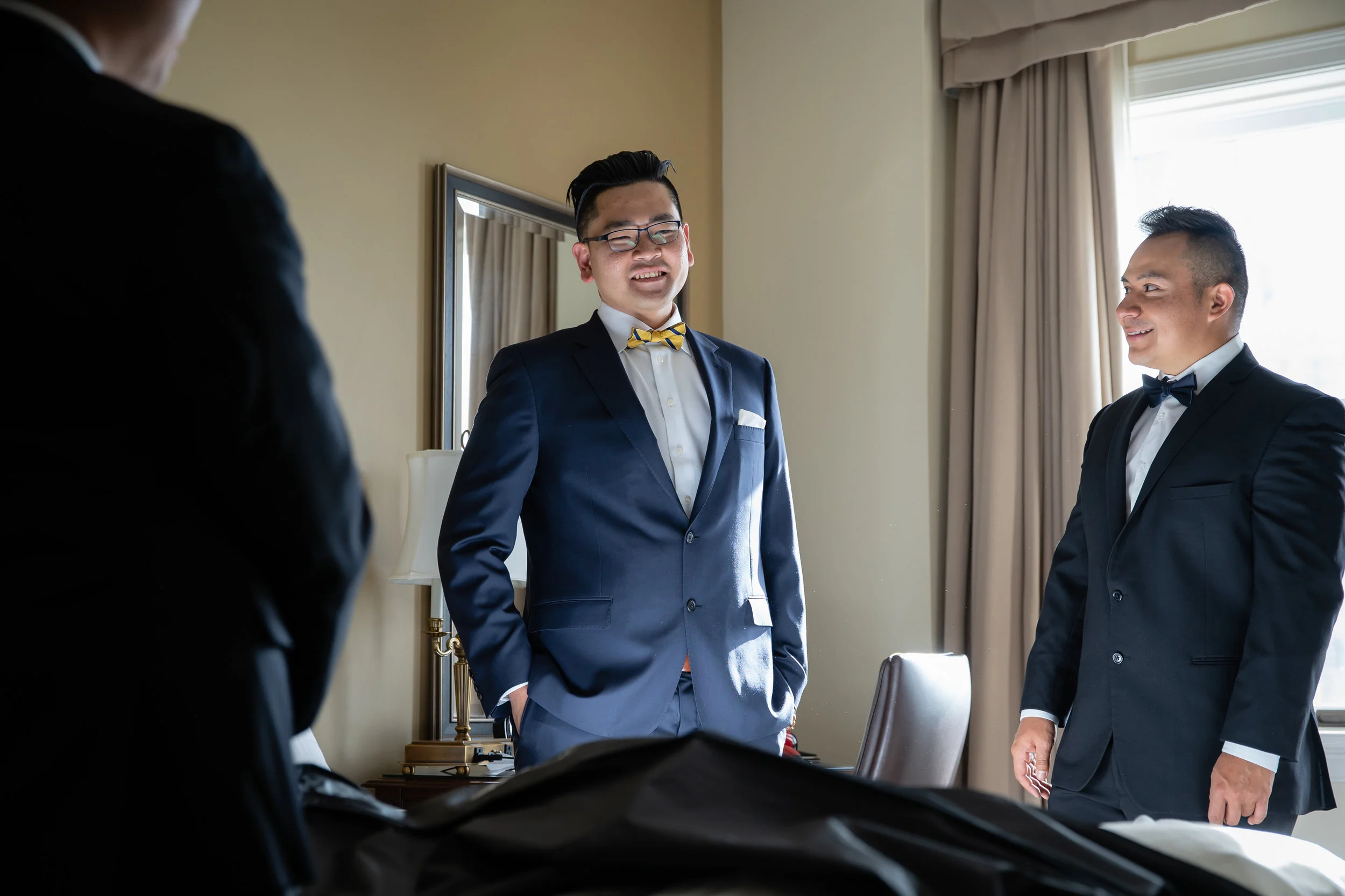 Selina_Chris_Wedding_Sneak_Peek_008.jpg