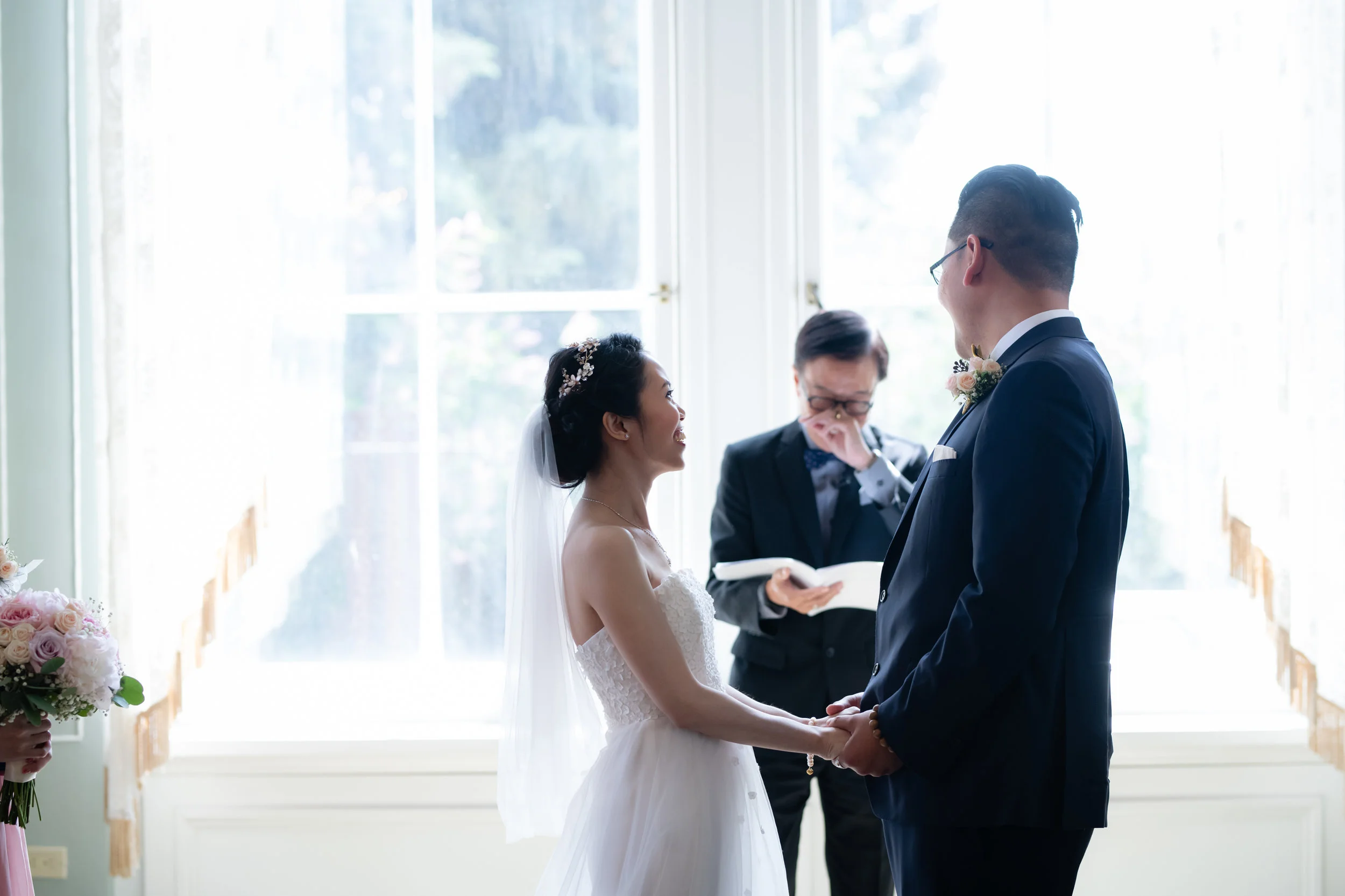 Selina_Chris_Wedding_Sneak_Peek_040.jpg