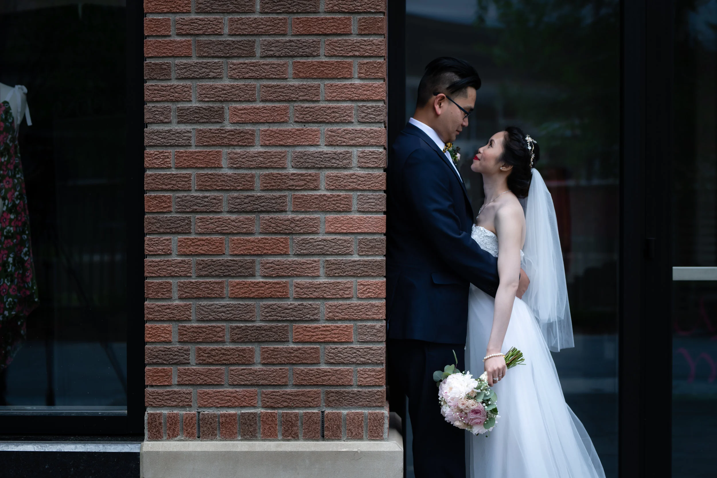 Selina_Chris_Wedding_Sneak_Peek_058.jpg