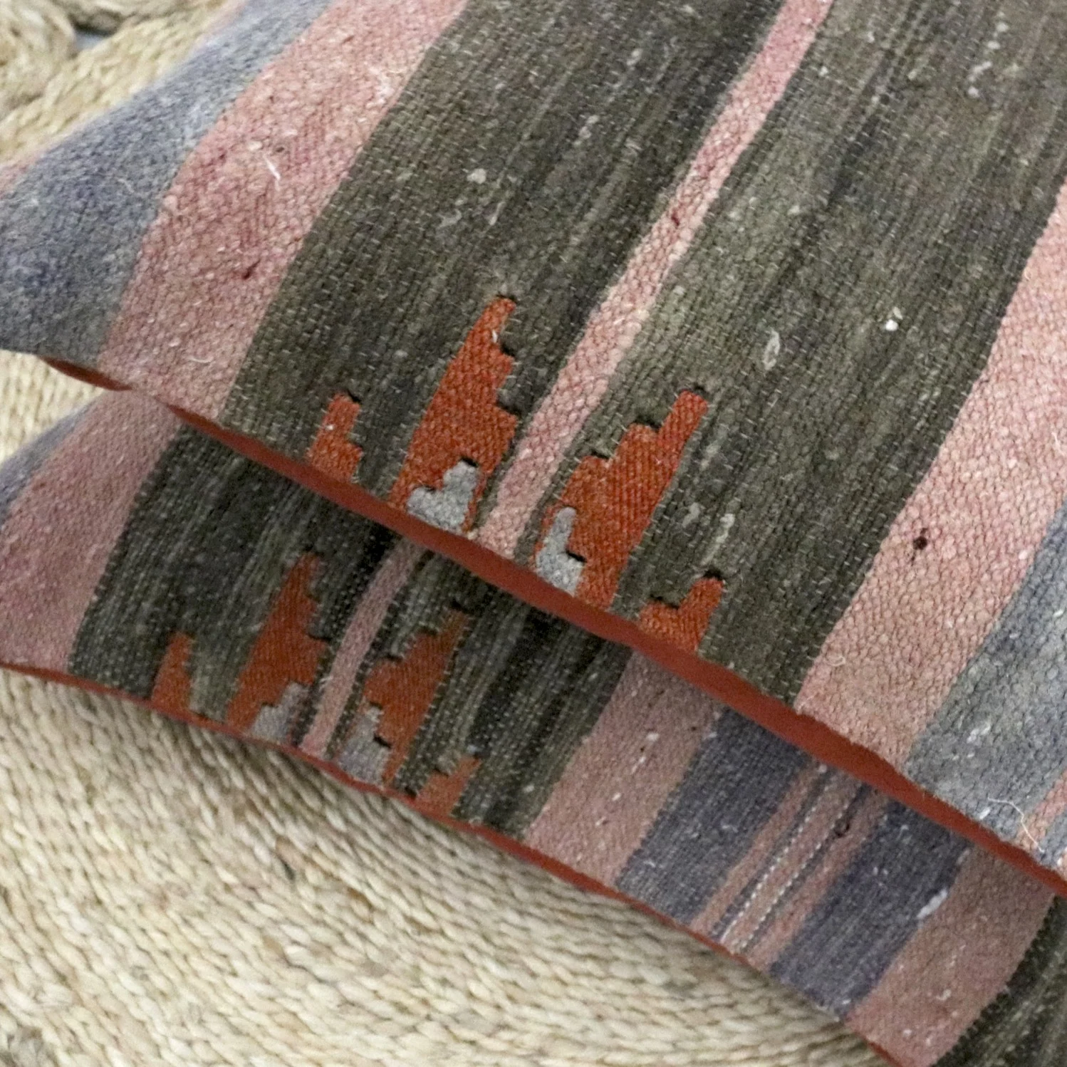 Vintage Set of 2 Kilim Pillows