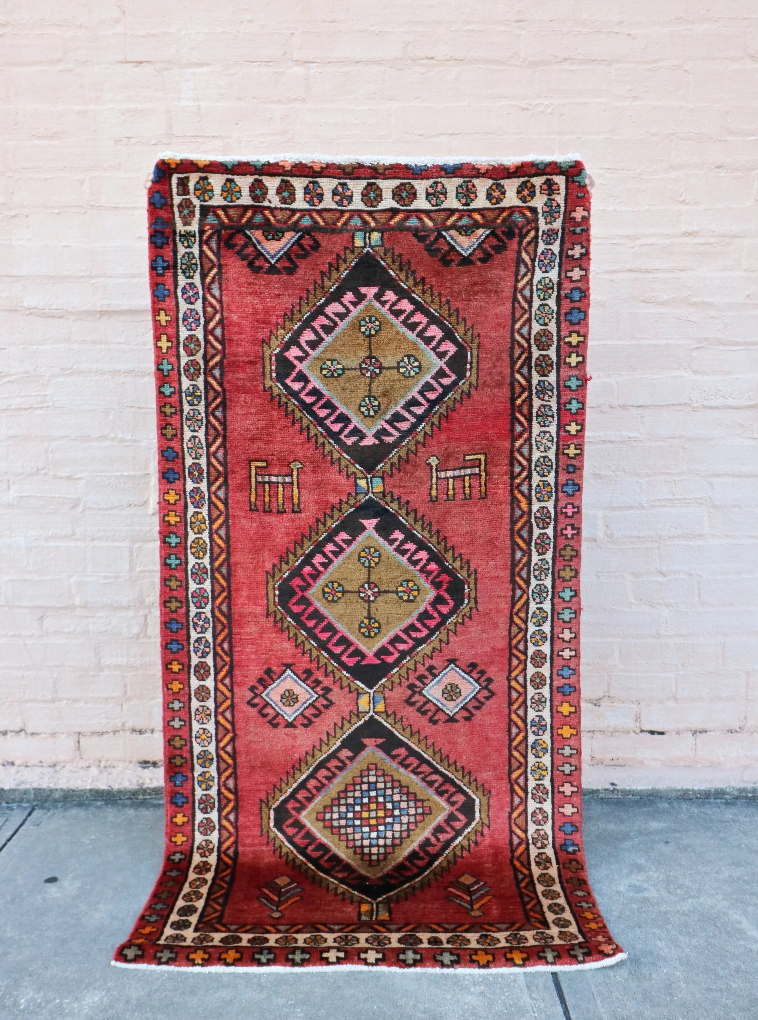 Rocky Animal Pictorial Nomadic Persian Rug