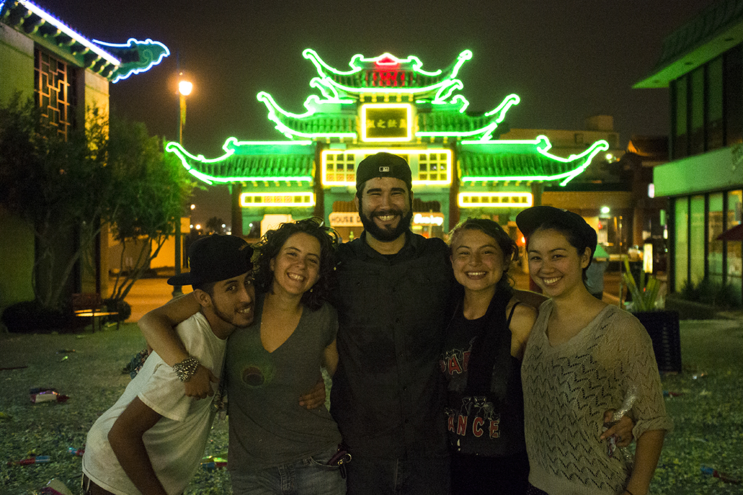 I met these lovely people dancing! I hope to continue the friendship, and the dancing! ( I'm the one behind the camera as always.)