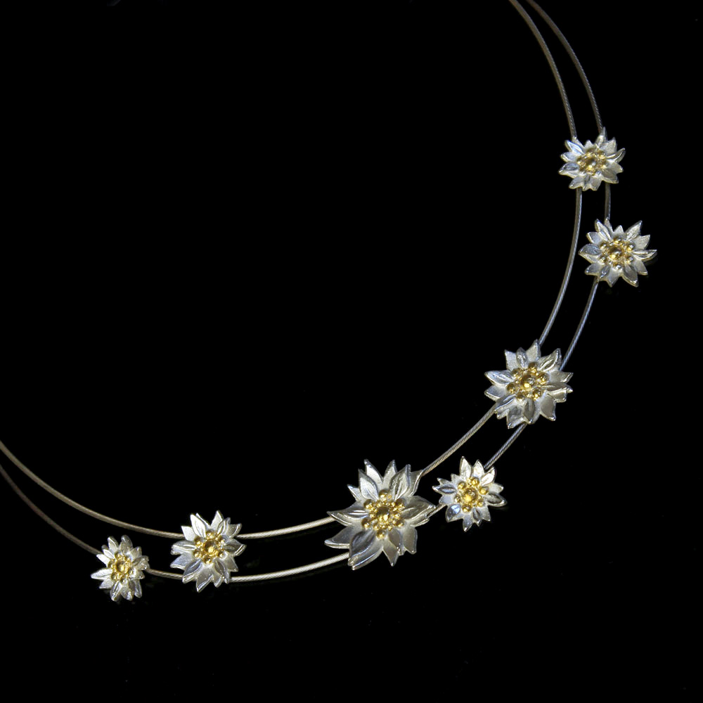 Daisy Chain Necklace