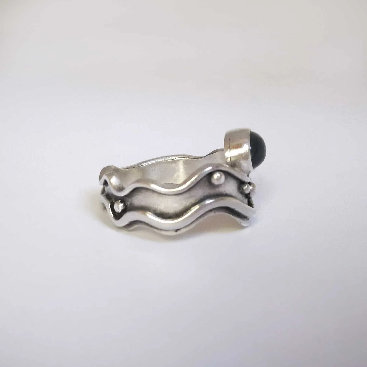Aqua_Wave_Ring_.jpg