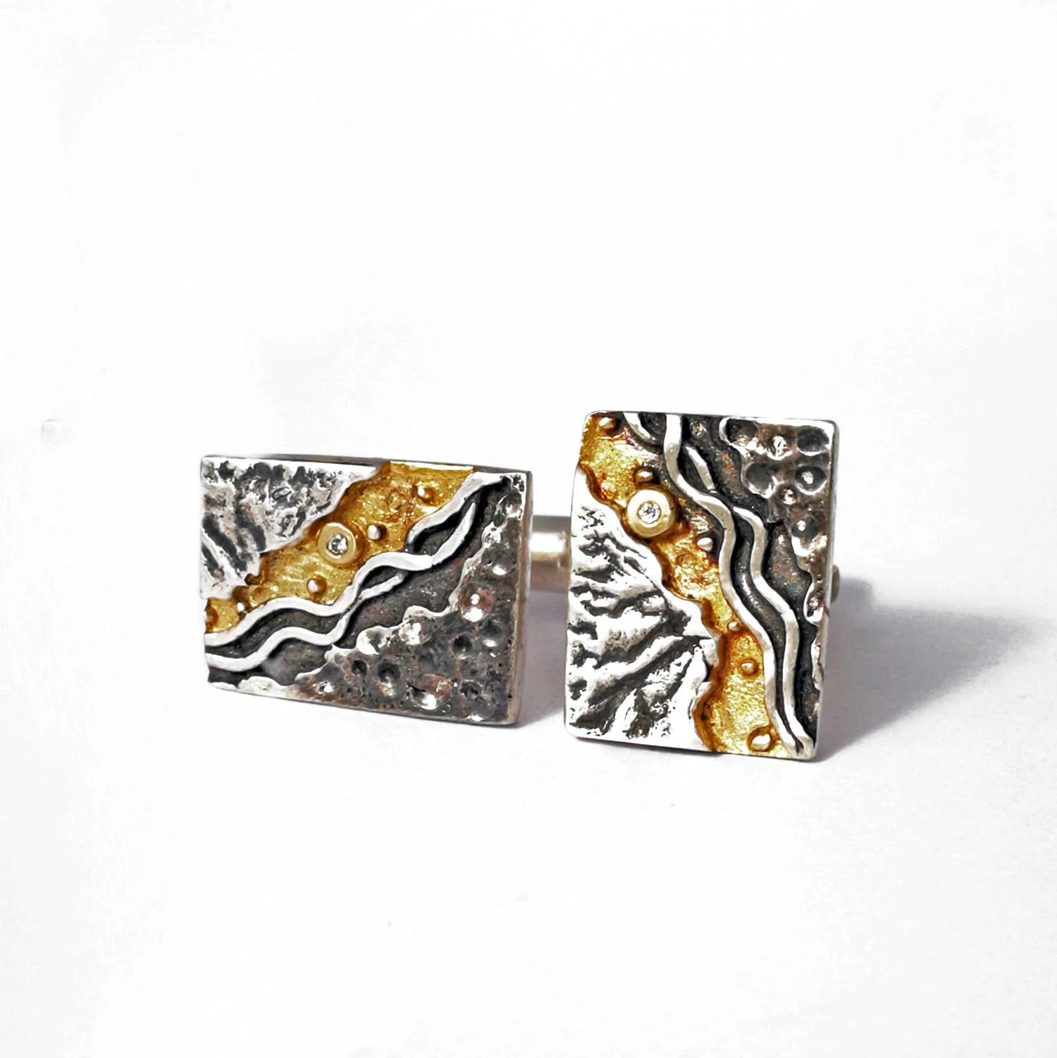 Diamond_coastline_cufflinks_2_.jpg