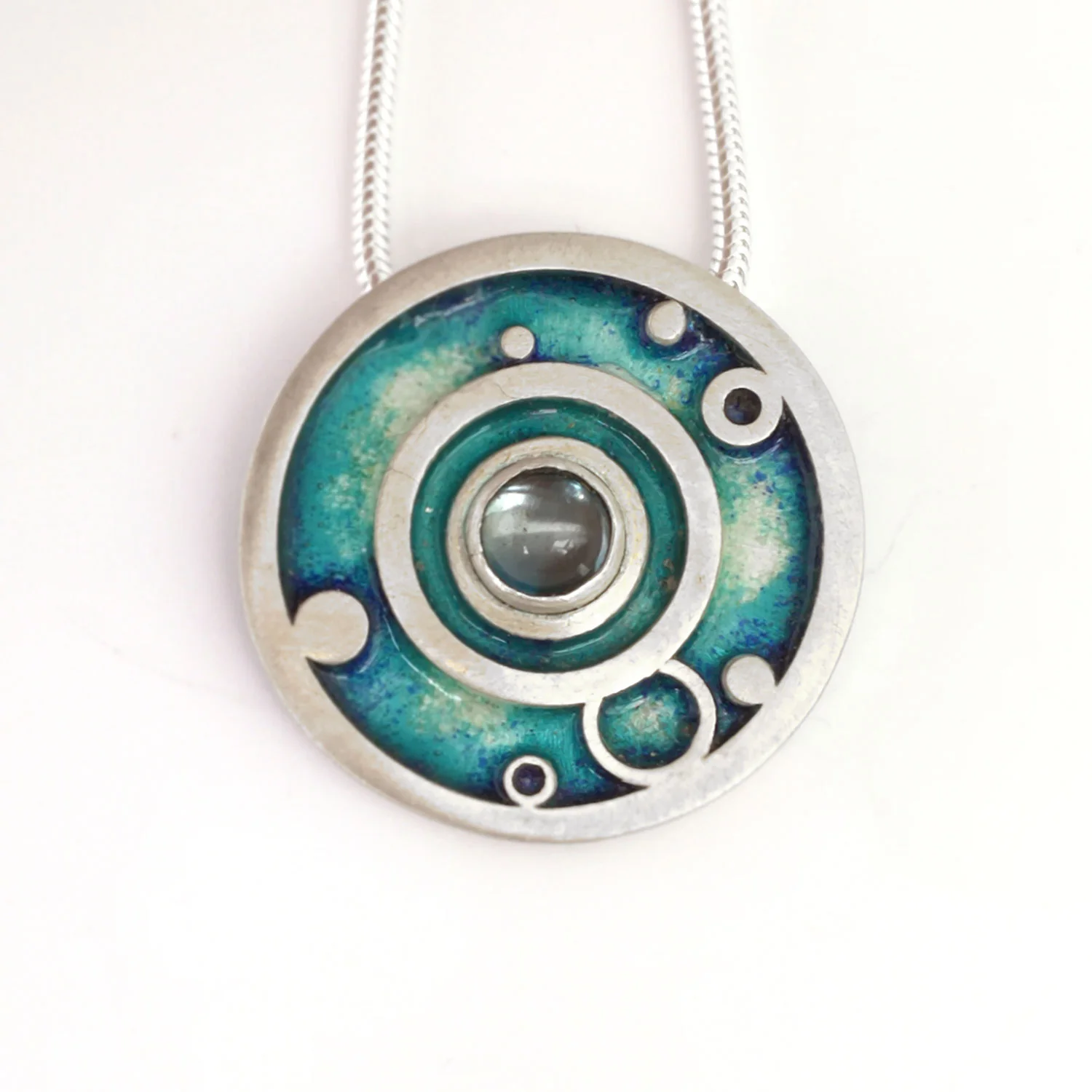 Topaz_circle_2b_.jpg