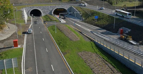 Tunnelportal frå Nordfjord Skifer.