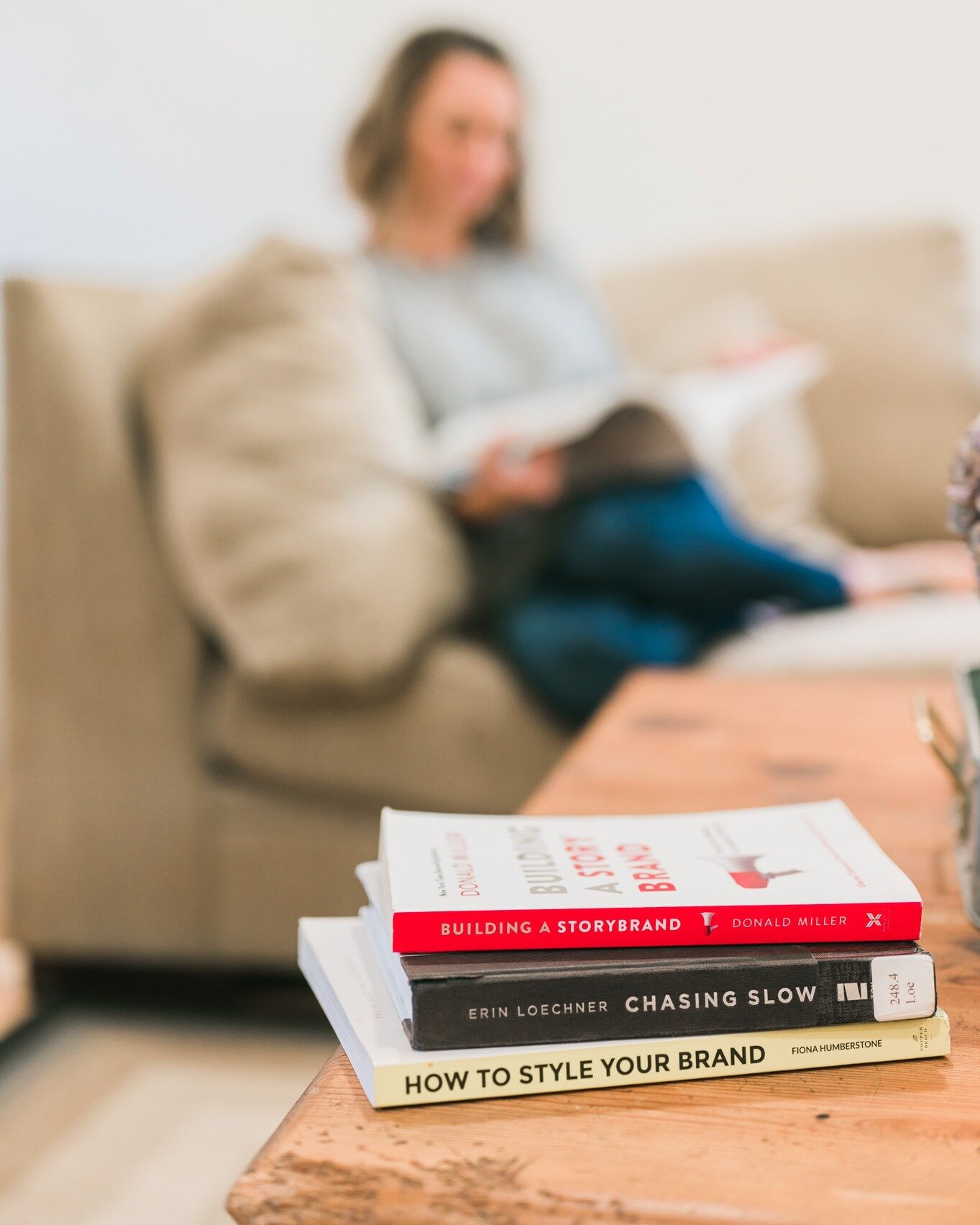 📚 Let's dive into some must-reads! When it comes to business and mindset, what are some of your favorites? Let's swap recommendations! 

#BookChat #BusinessMindset #MulberryCreativeCo