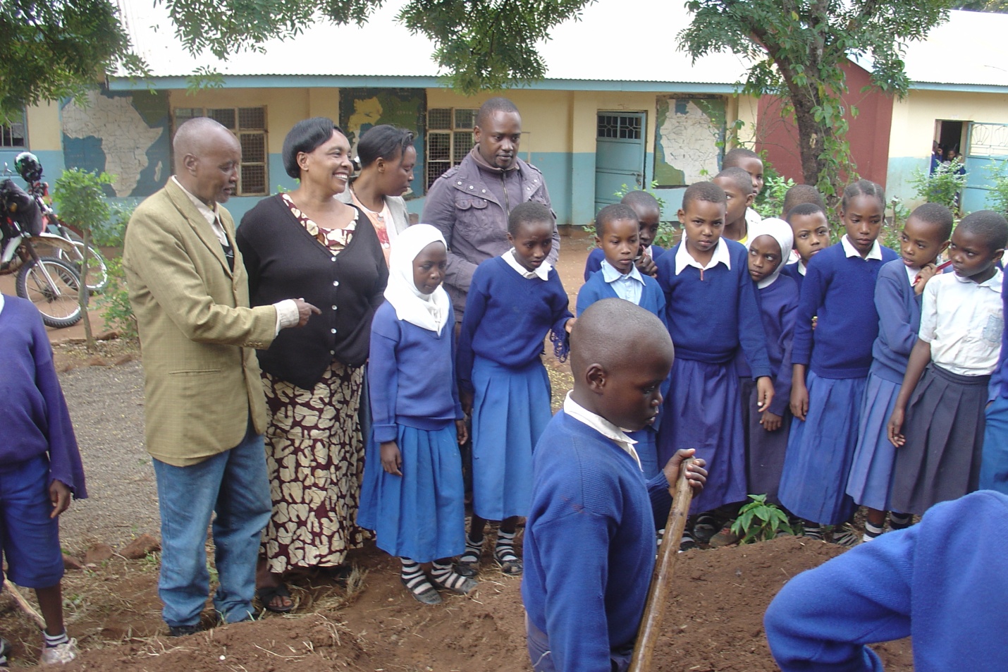 teachers and students learning.jpg