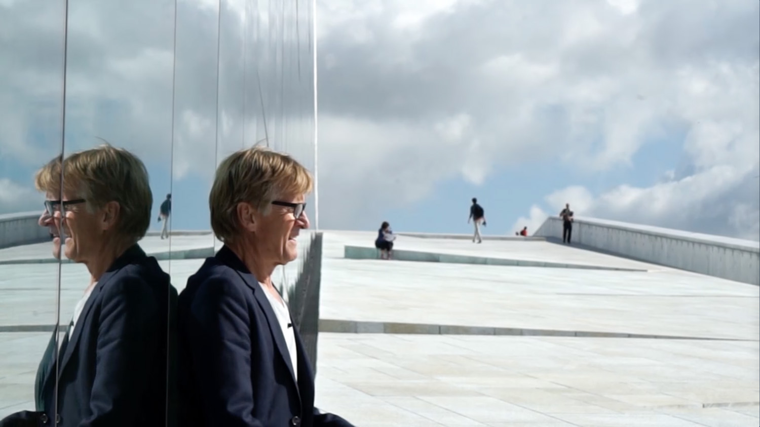 Truls Lie, Mads Gilbert on Gaza (2014)