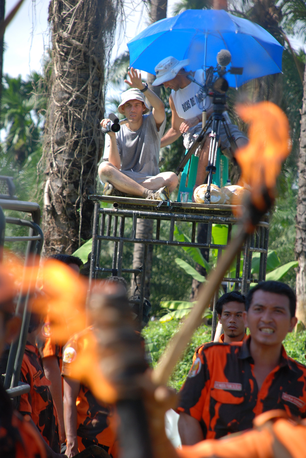 9_TAOK_Behind_the_scenes_Fire_Anonymous.jpg