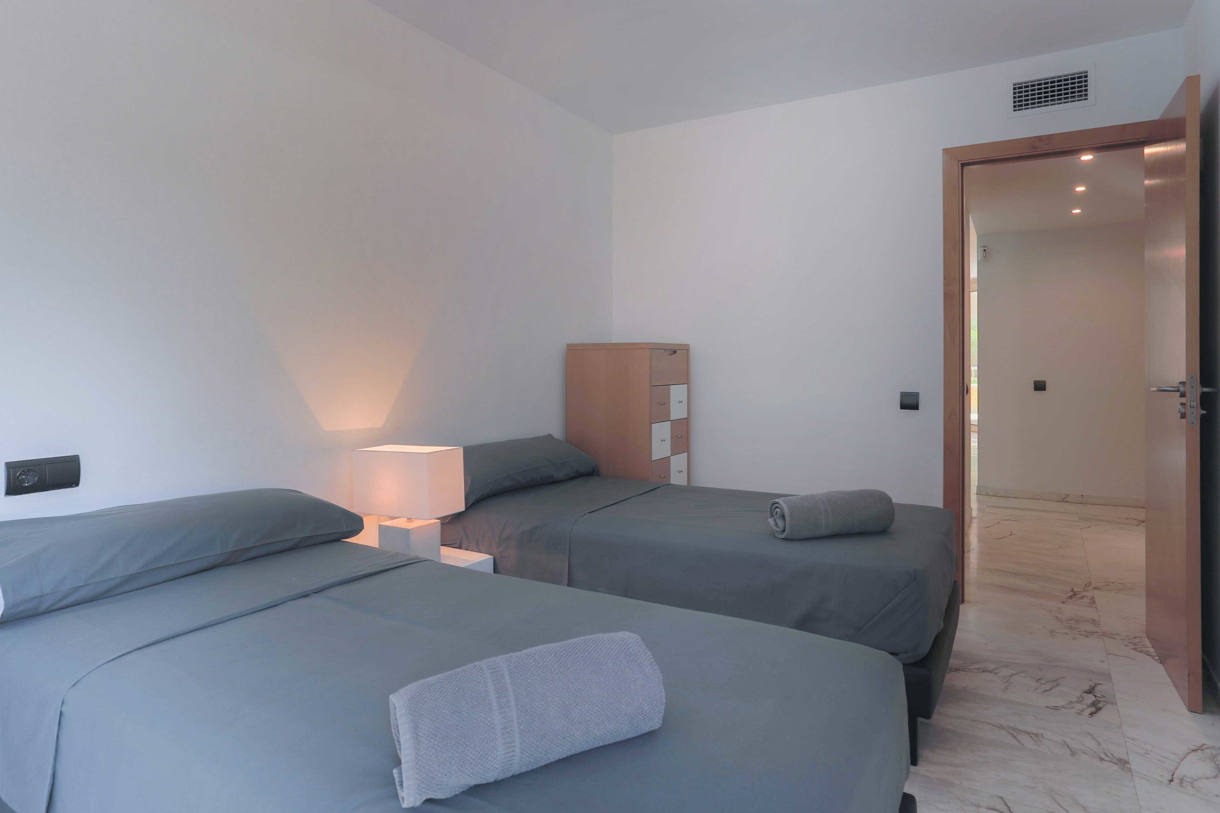 Bossa-Blanco-8PB2-14.jpg