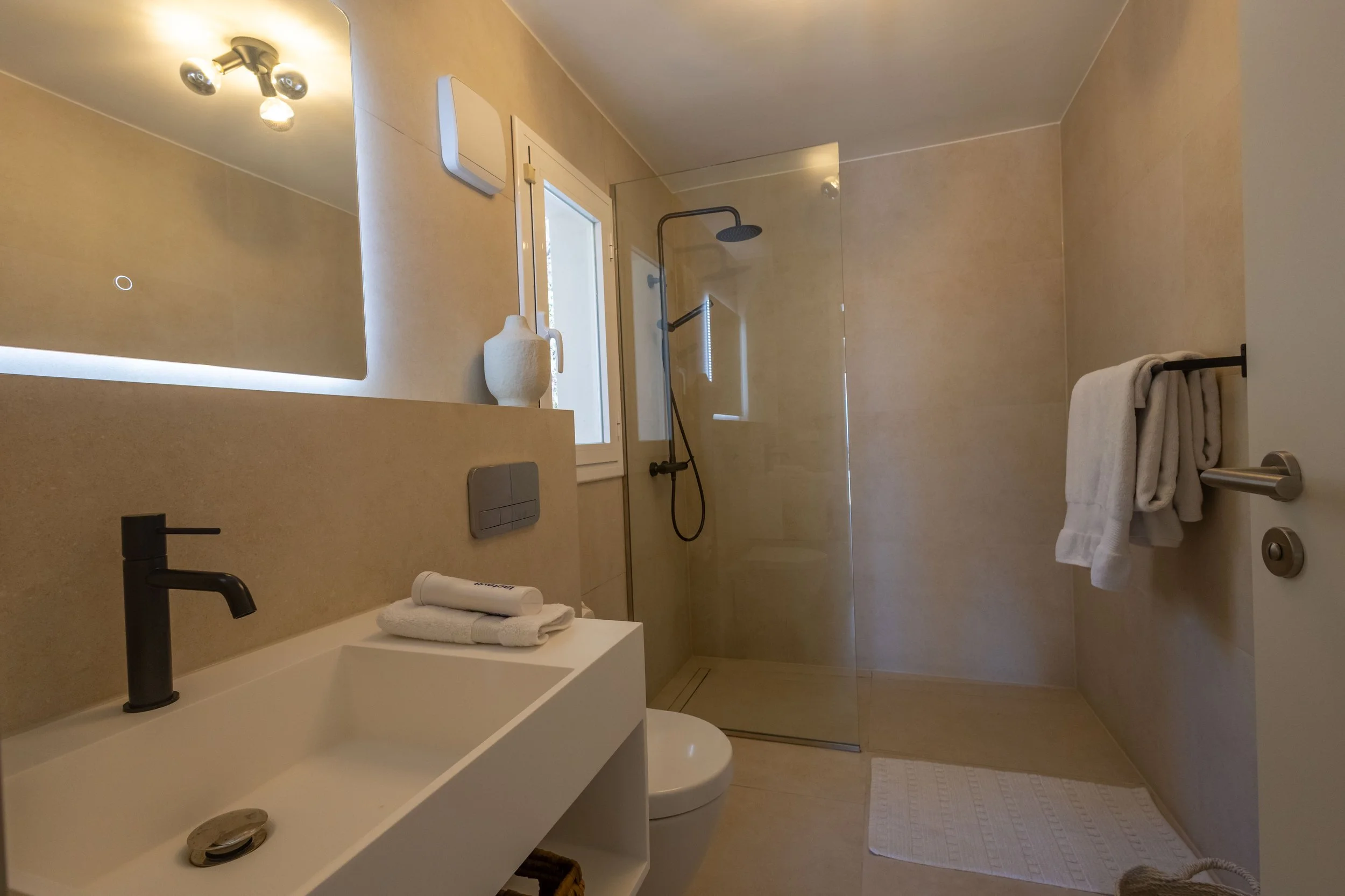 AQ0A3991-HDR.jpg